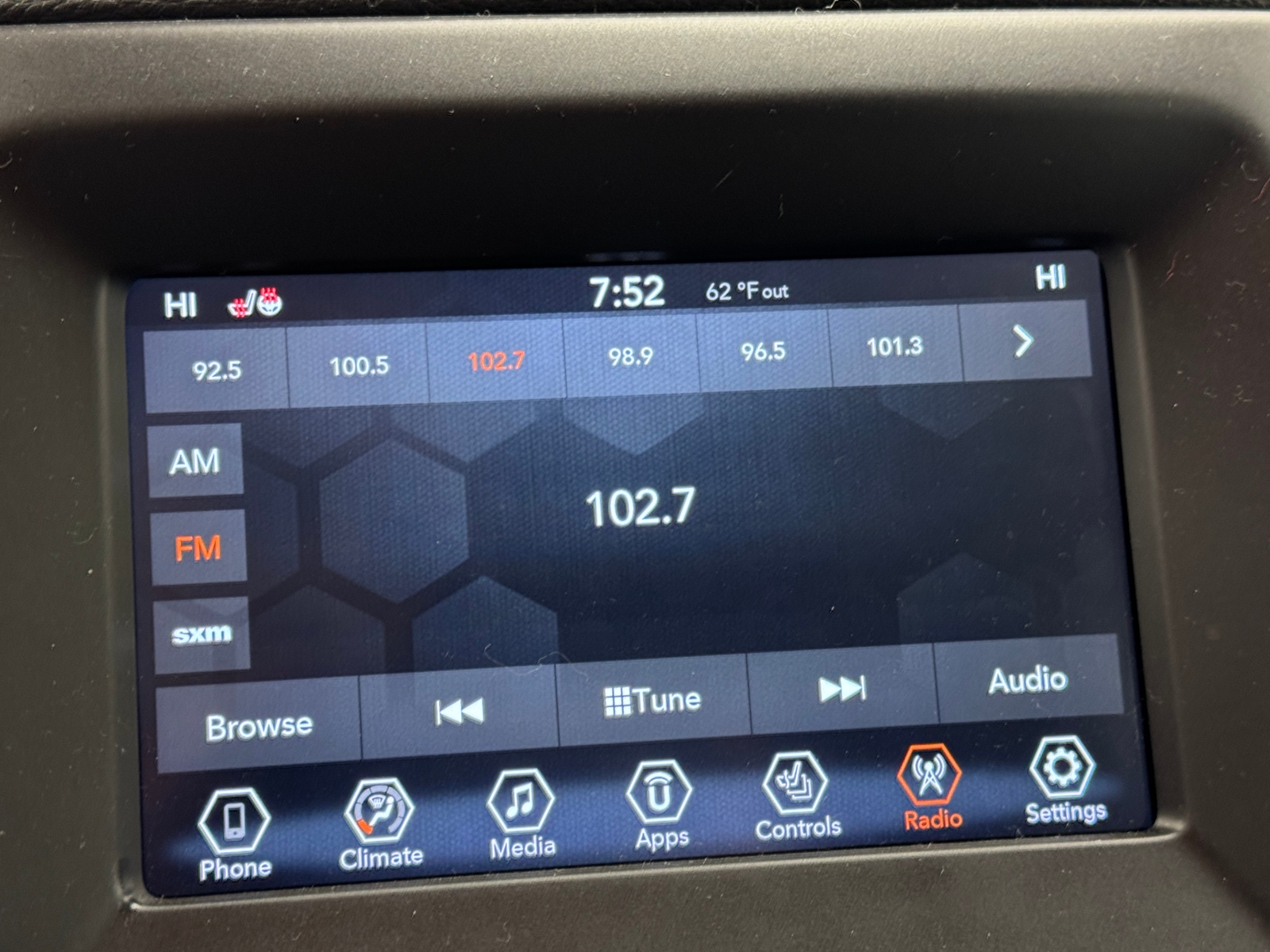 Thumbnail: 2021 Jeep Compass - 4