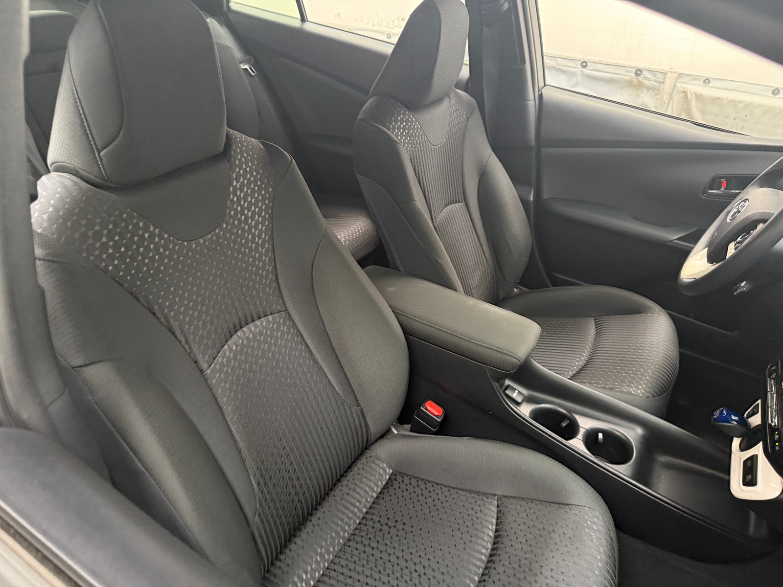 Thumbnail: 2017 Toyota Prius - 2