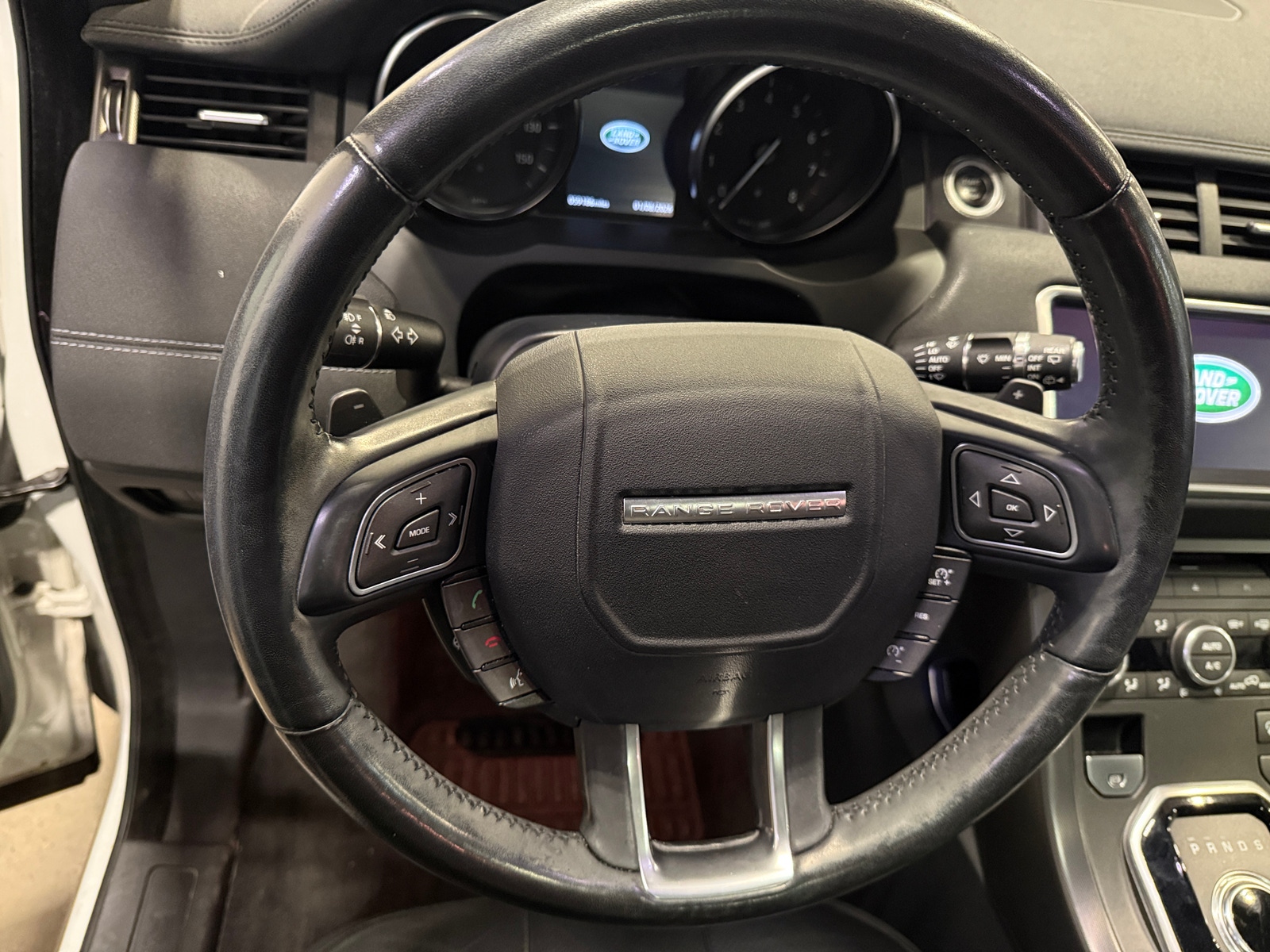 Thumbnail: 2018 Land Rover Range Rover Evoque - 4