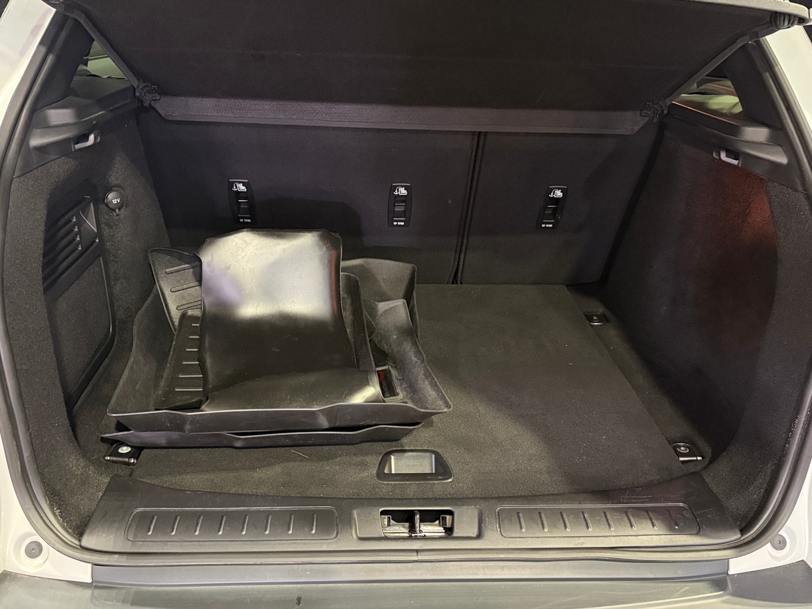 Thumbnail: 2018 Land Rover Range Rover Evoque - 6