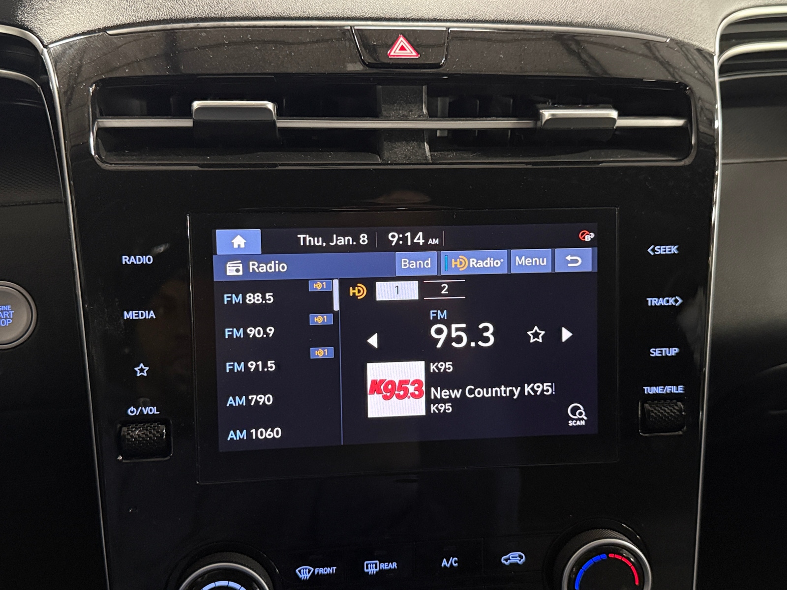 Thumbnail: 2022 Hyundai Tucson - 4