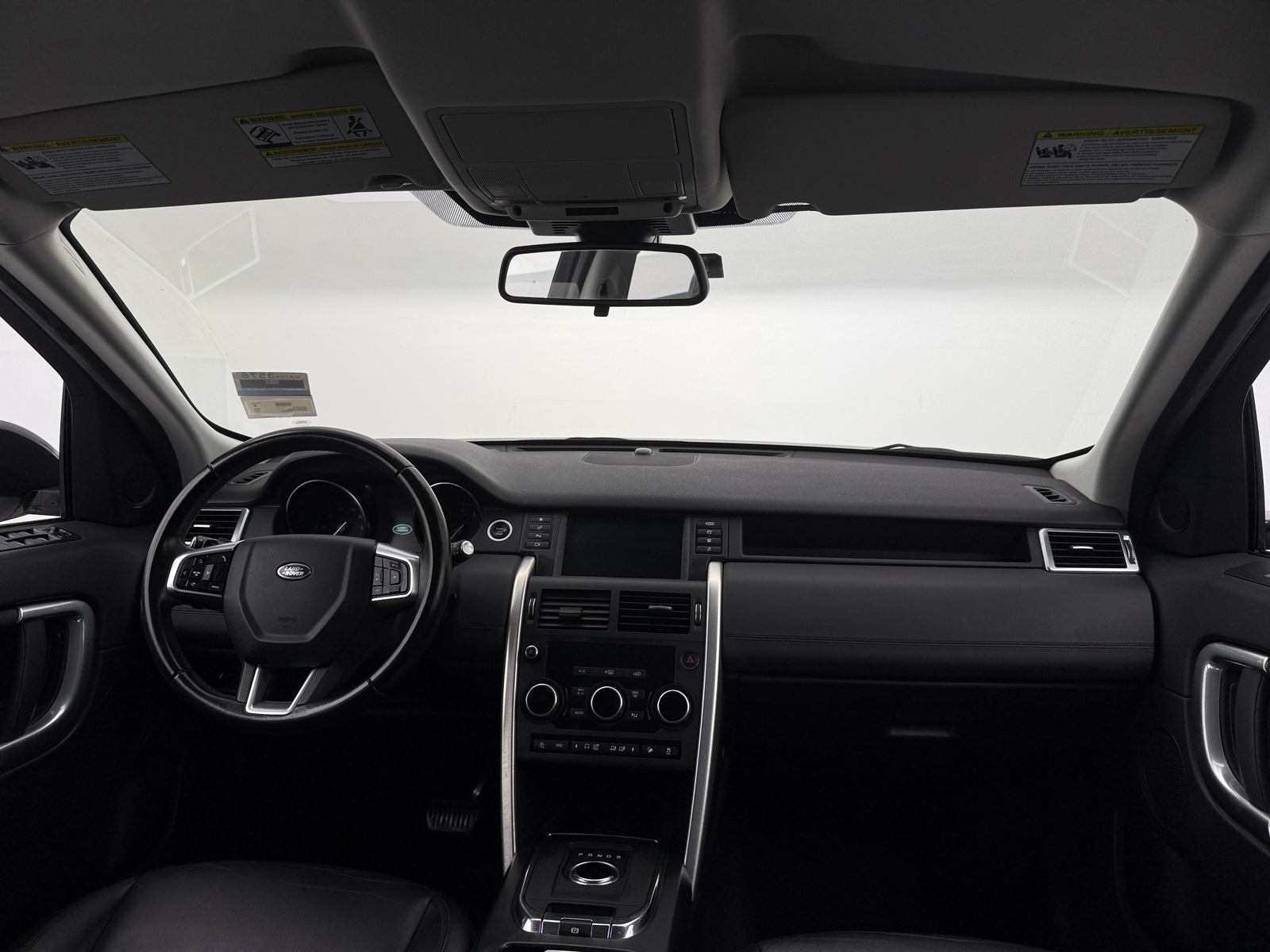 Thumbnail: 2019 Land Rover Discovery Sport - 2