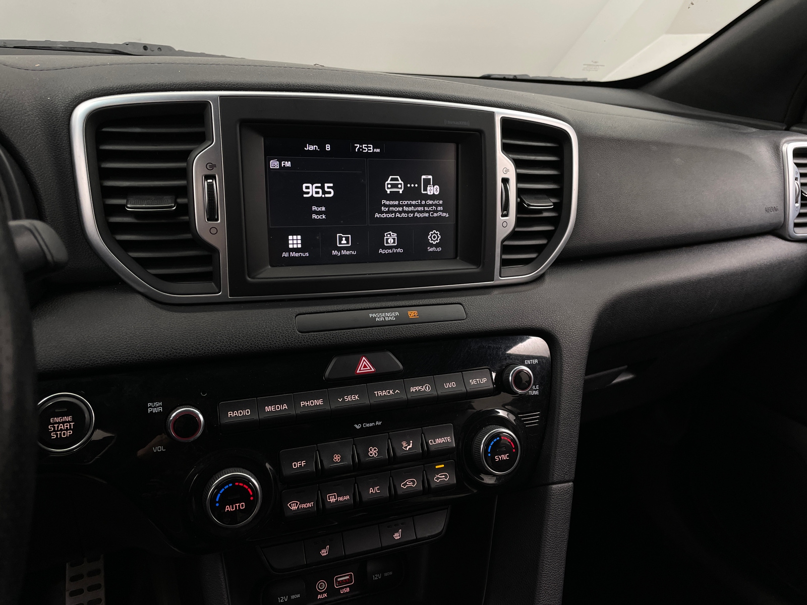 Thumbnail: 2019 Kia Sportage - 3