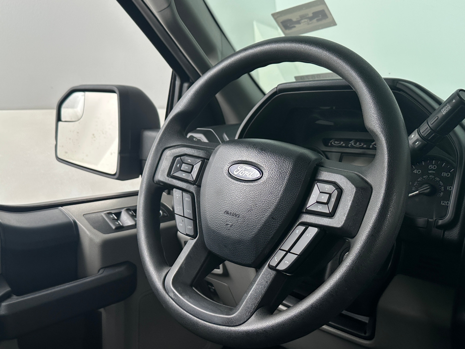 Thumbnail: 2020 Ford Econoline - 5