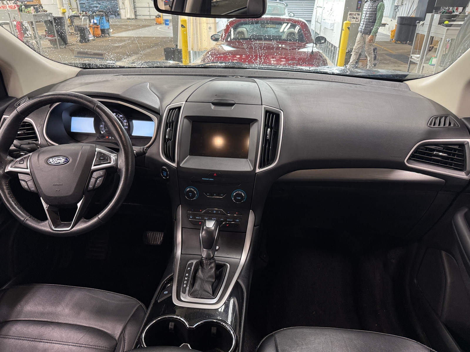 Thumbnail: 2017 Ford Edge - 2