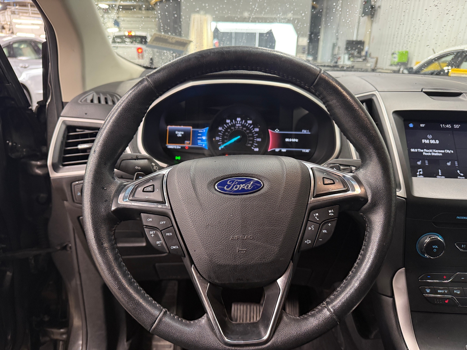 Thumbnail: 2017 Ford Edge - 4