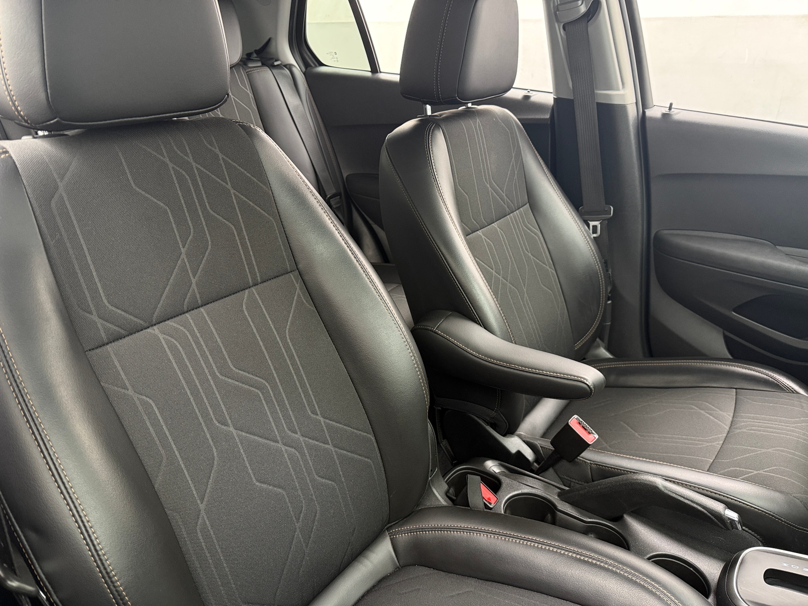 Thumbnail: 2020 Chevrolet Trax - 2