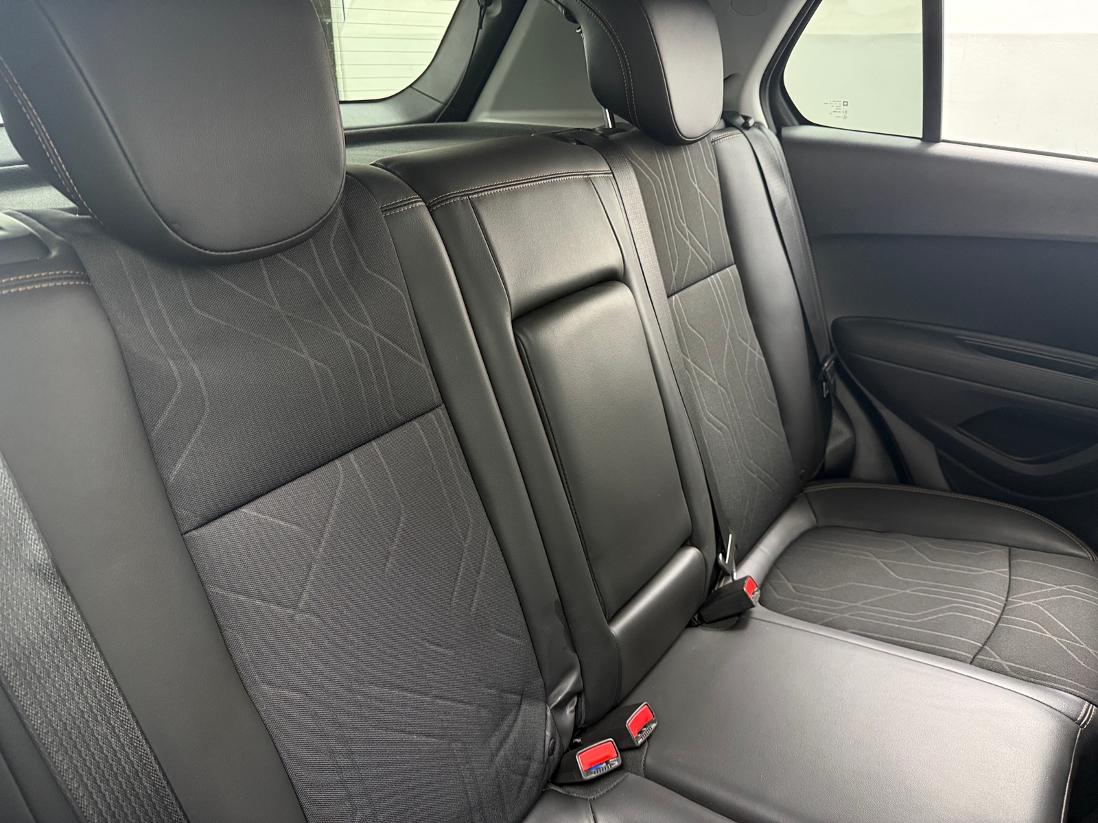 Thumbnail: 2020 Chevrolet Trax - 6