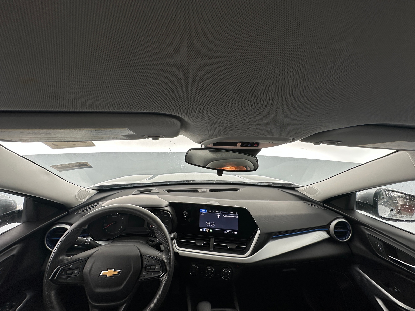 Thumbnail: 2025 Chevrolet Trax - 3