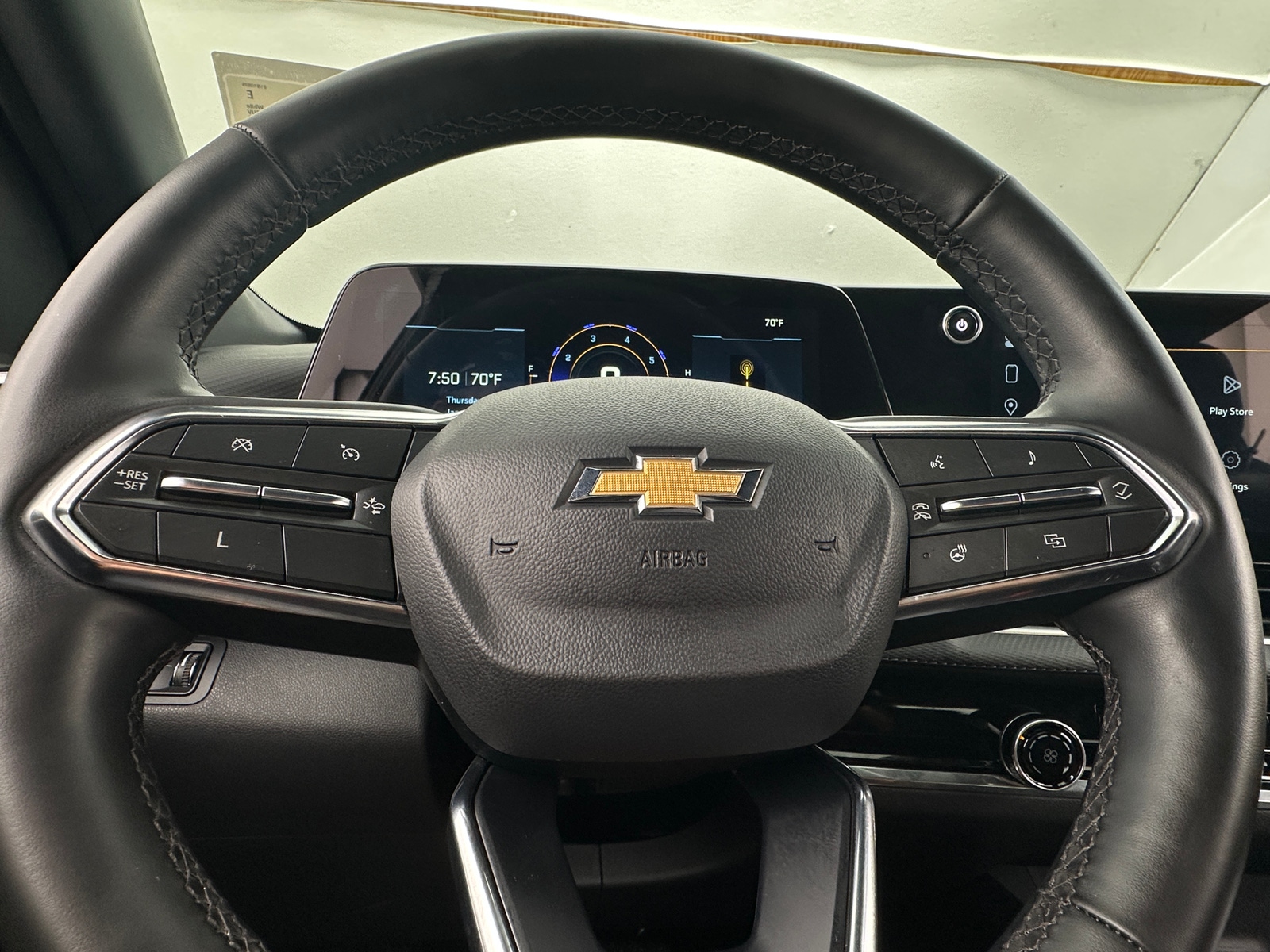 Thumbnail: 2025 Chevrolet Equinox - 5