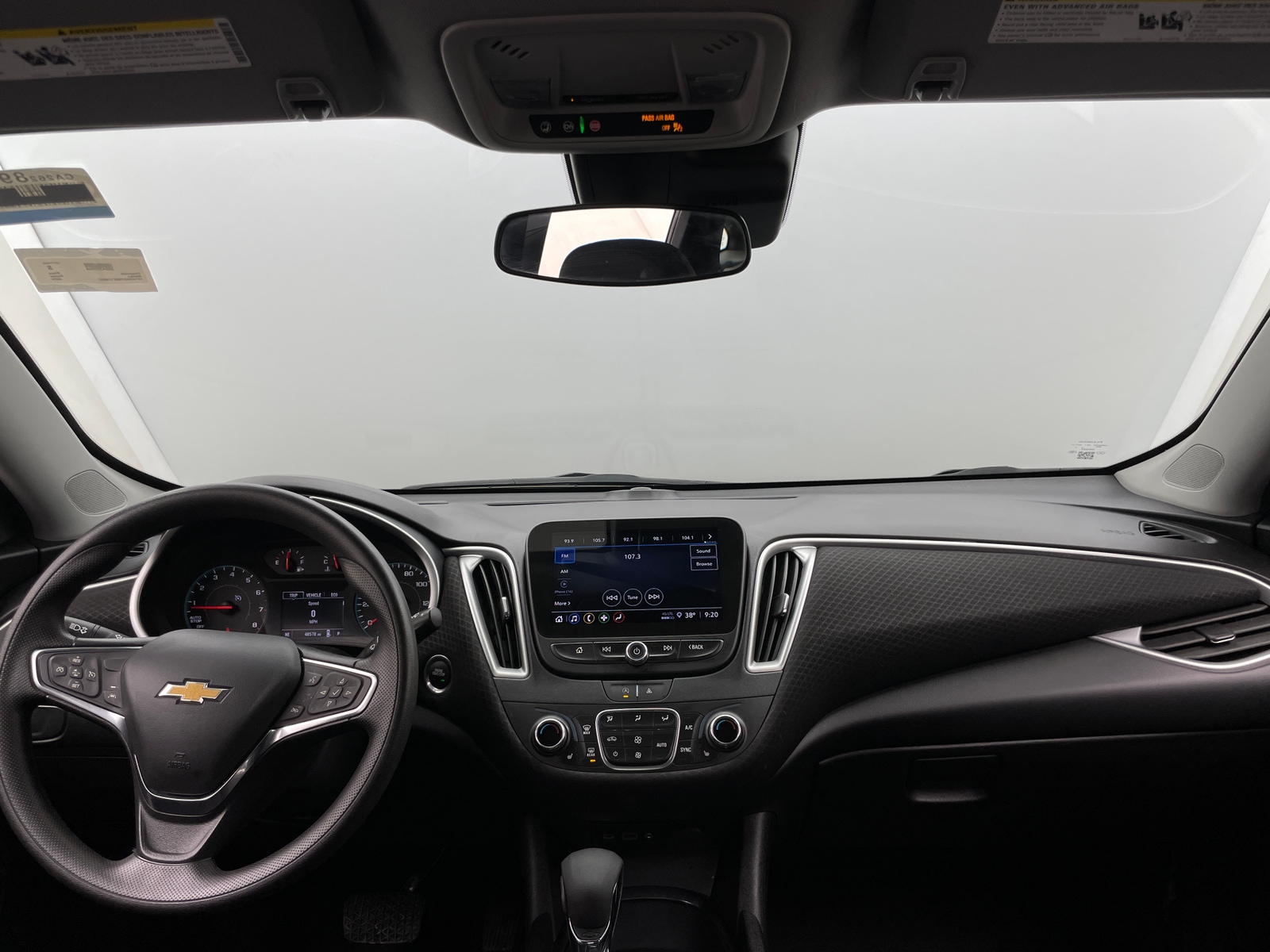 Thumbnail: 2024 Chevrolet Malibu - 3