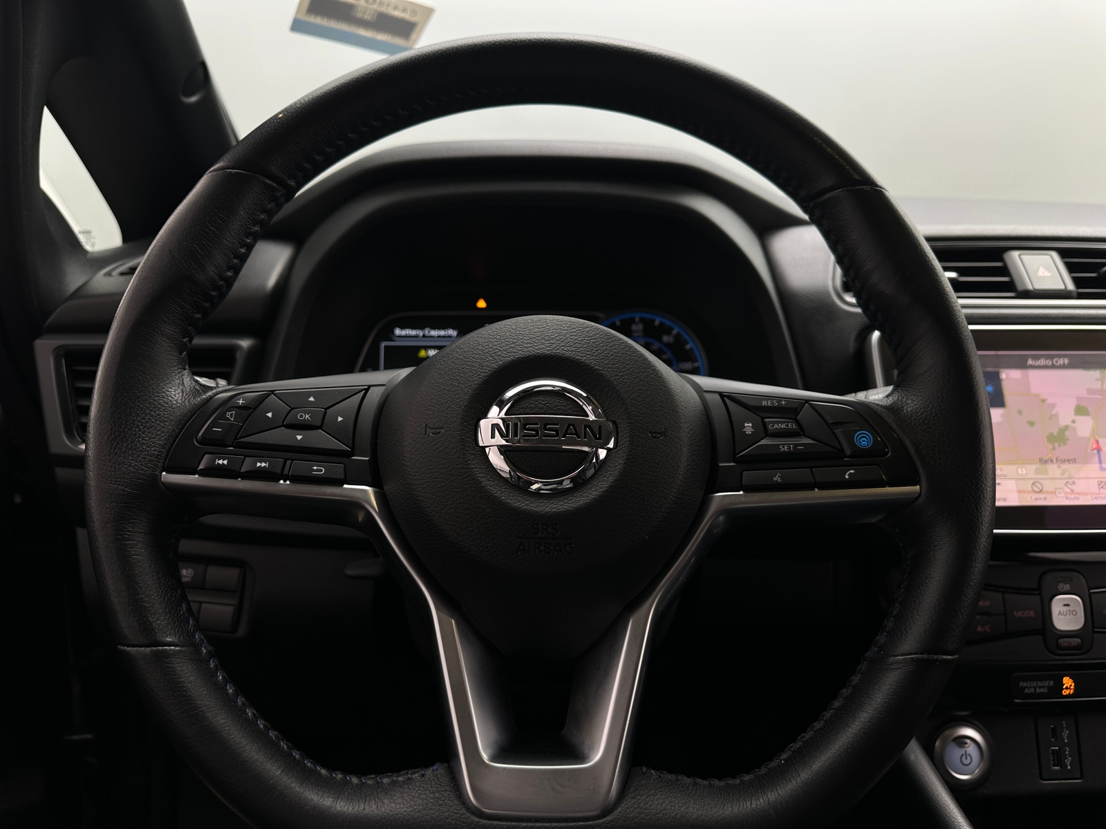 Thumbnail: 2020 Nissan Leaf - 5