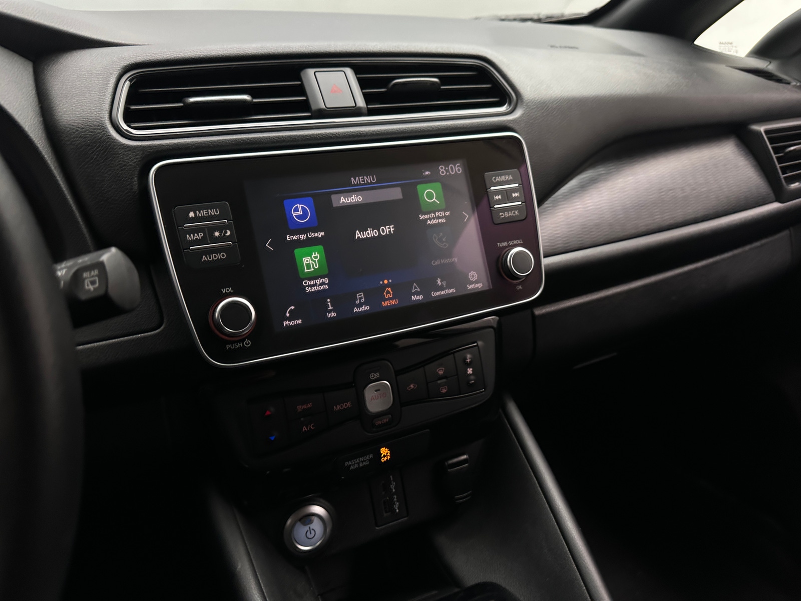 Thumbnail: 2020 Nissan Leaf - 4