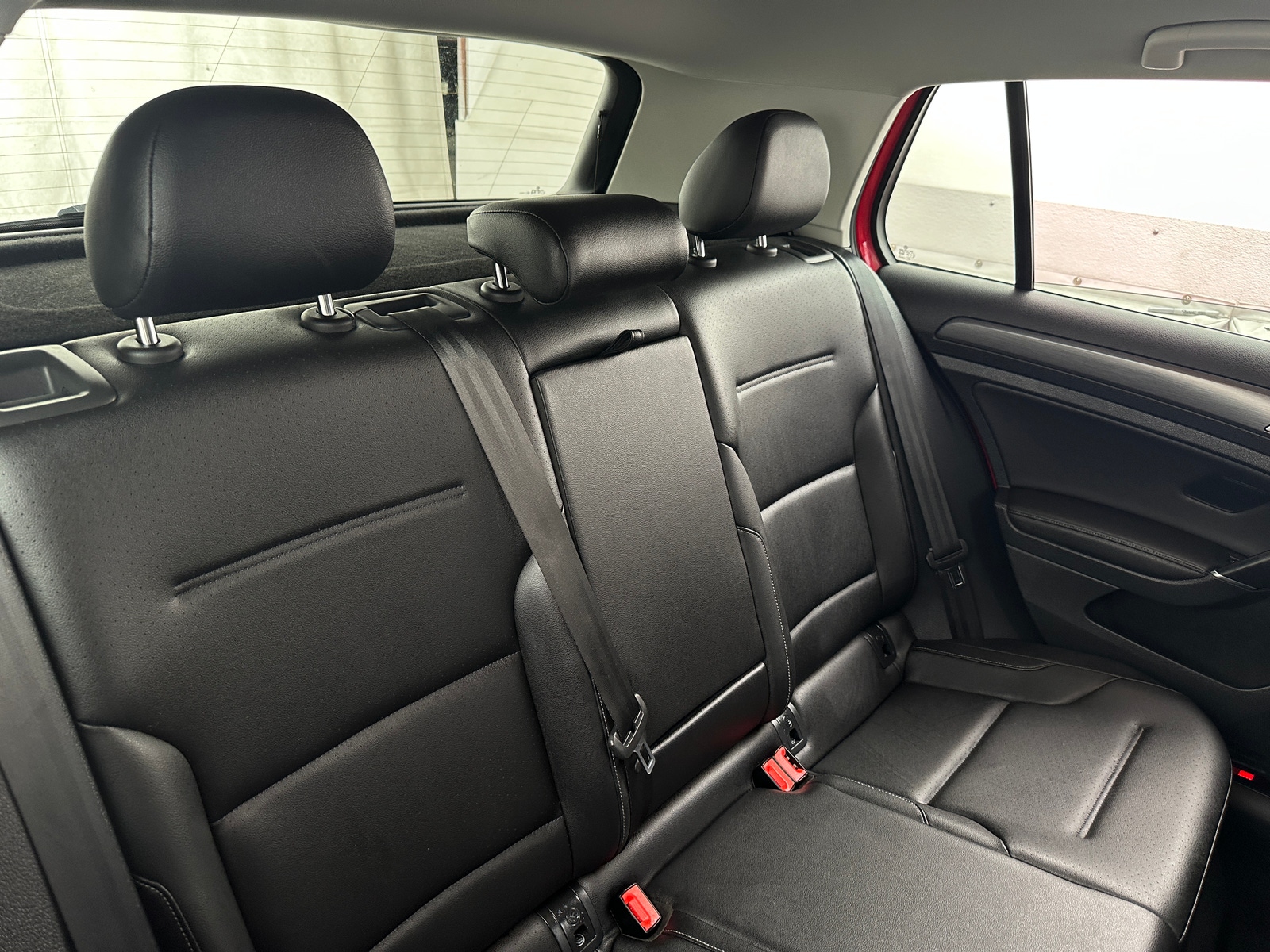 Thumbnail: 2018 Volkswagen Golf - 5