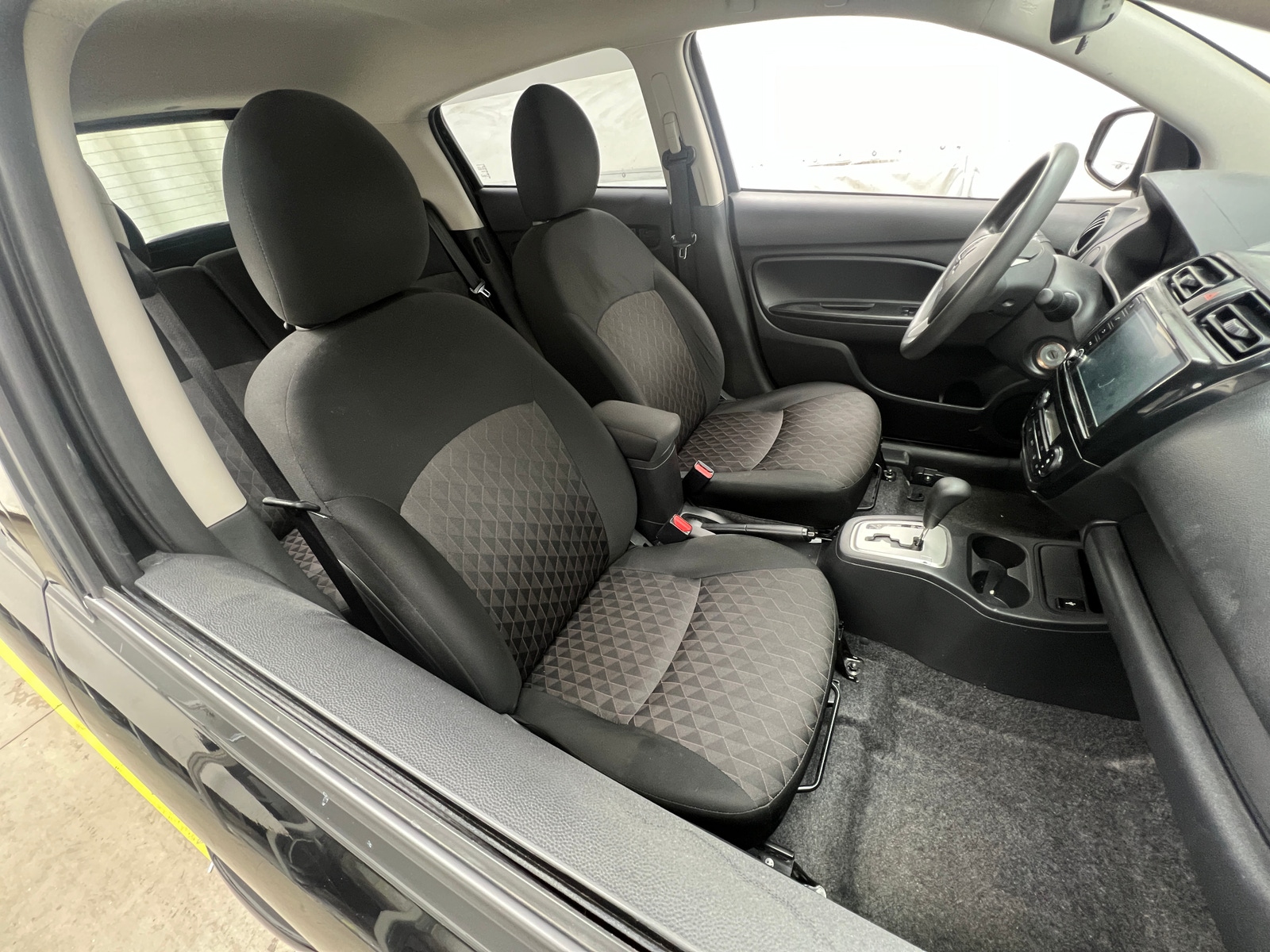 Thumbnail: 2023 Mitsubishi Mirage - 2