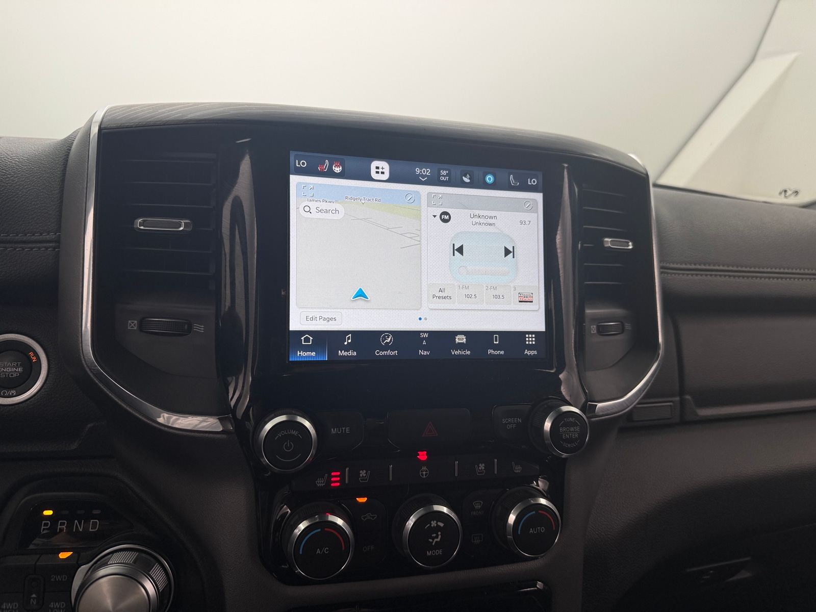 Thumbnail: 2024 RAM 1500 - 3