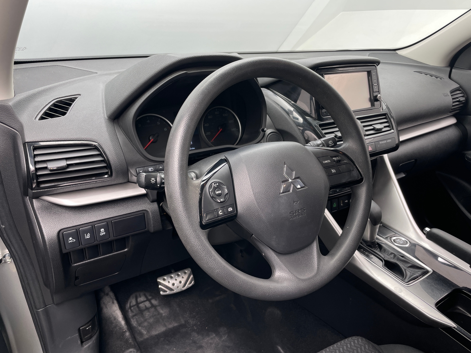 Thumbnail: 2024 Mitsubishi Eclipse Cross - 5