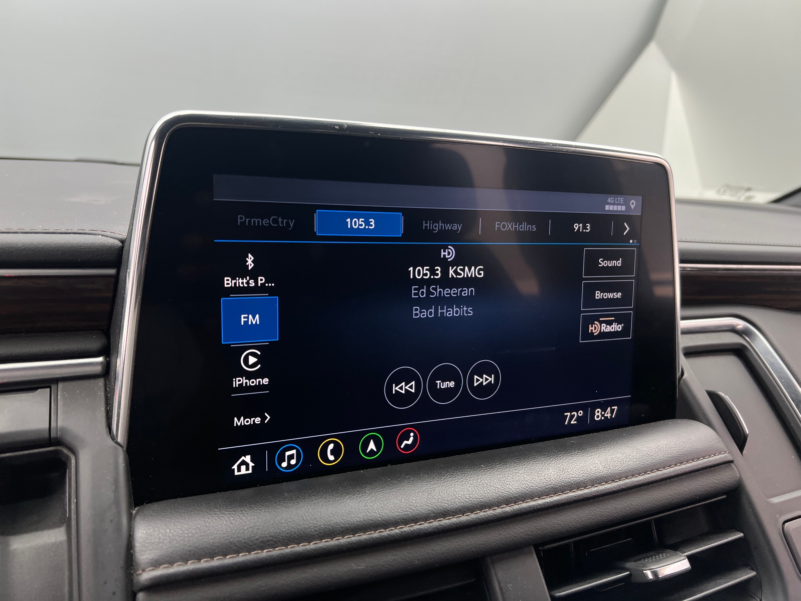 Thumbnail: 2021 Chevrolet Tahoe - 3