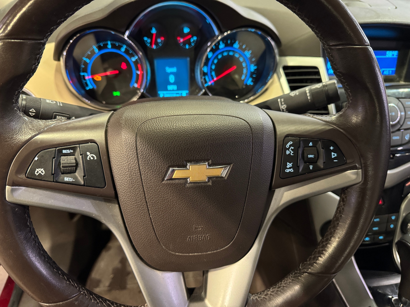 Thumbnail: 2012 Chevrolet Cruze - 4