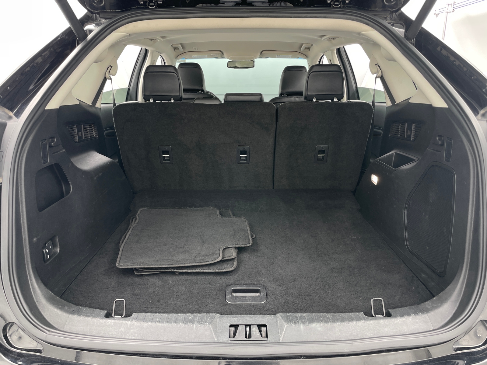 Thumbnail: 2024 Ford Edge - 6