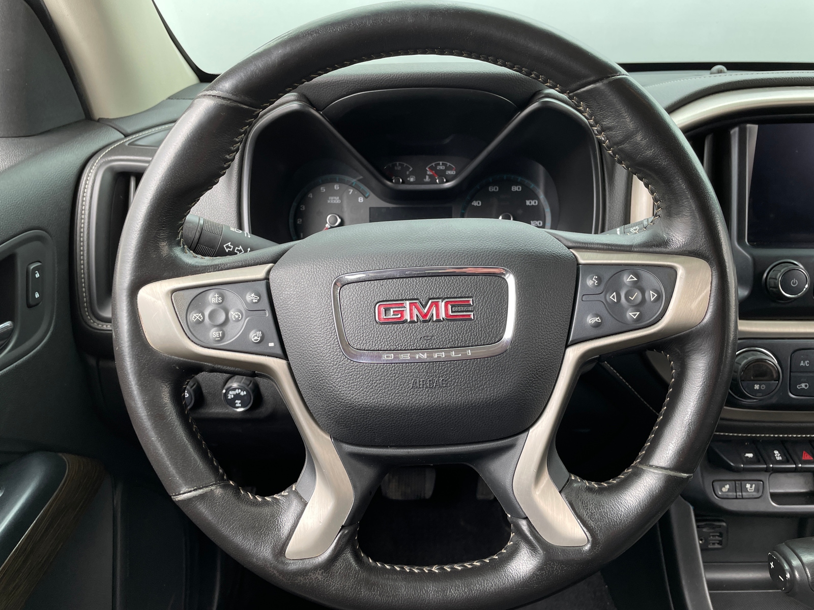 Thumbnail: 2020 GMC Canyon - 4