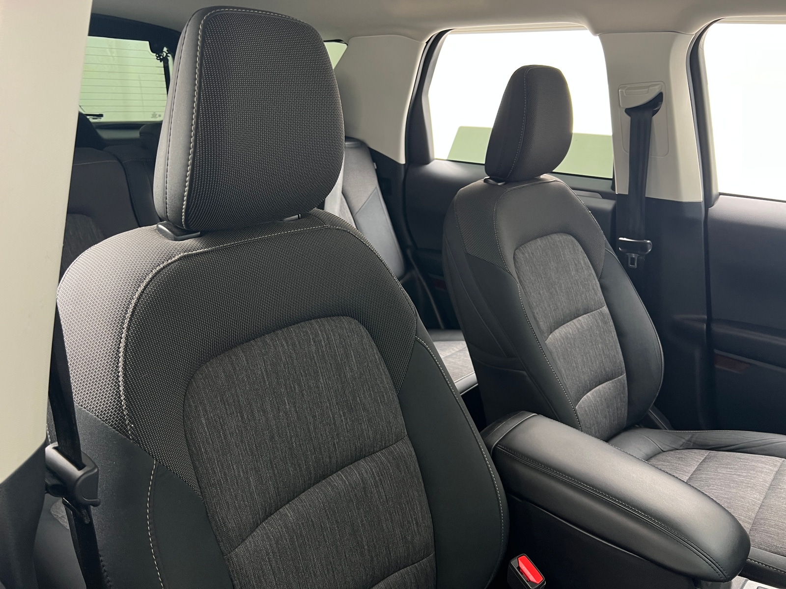 Thumbnail: 2022 Ford Bronco Sport - 2