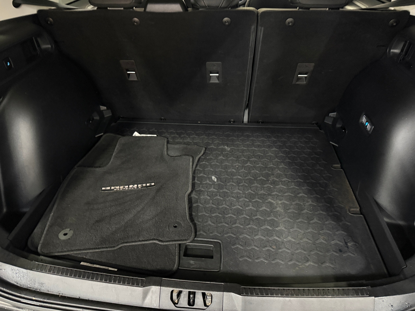 Thumbnail: 2022 Ford Bronco Sport - 7