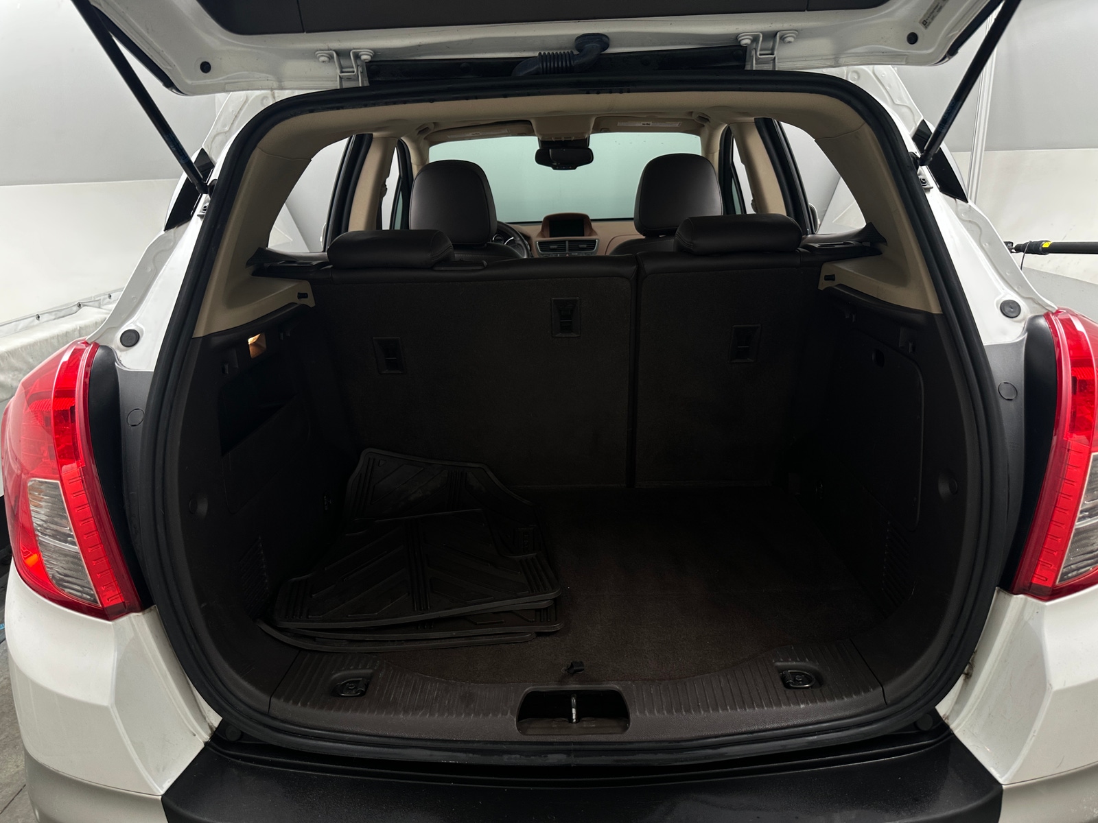 Thumbnail: 2015 Buick Encore - 6