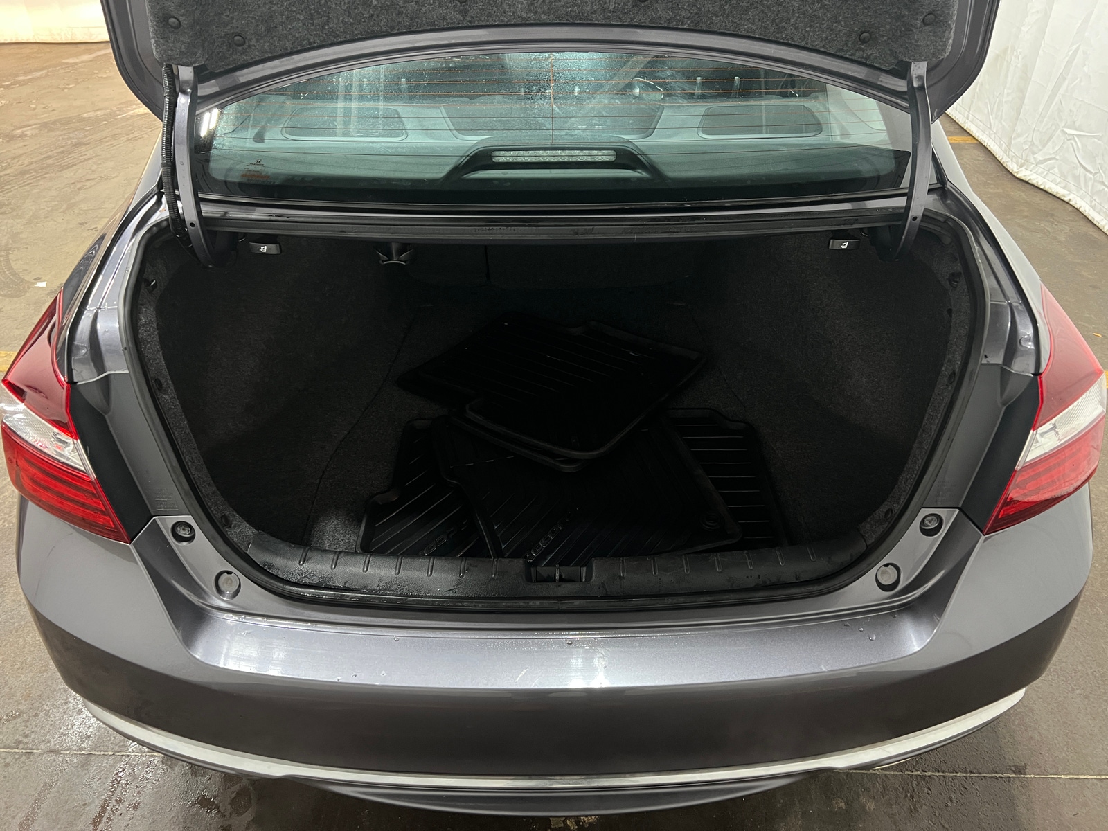 Thumbnail: 2016 Honda Accord - 6