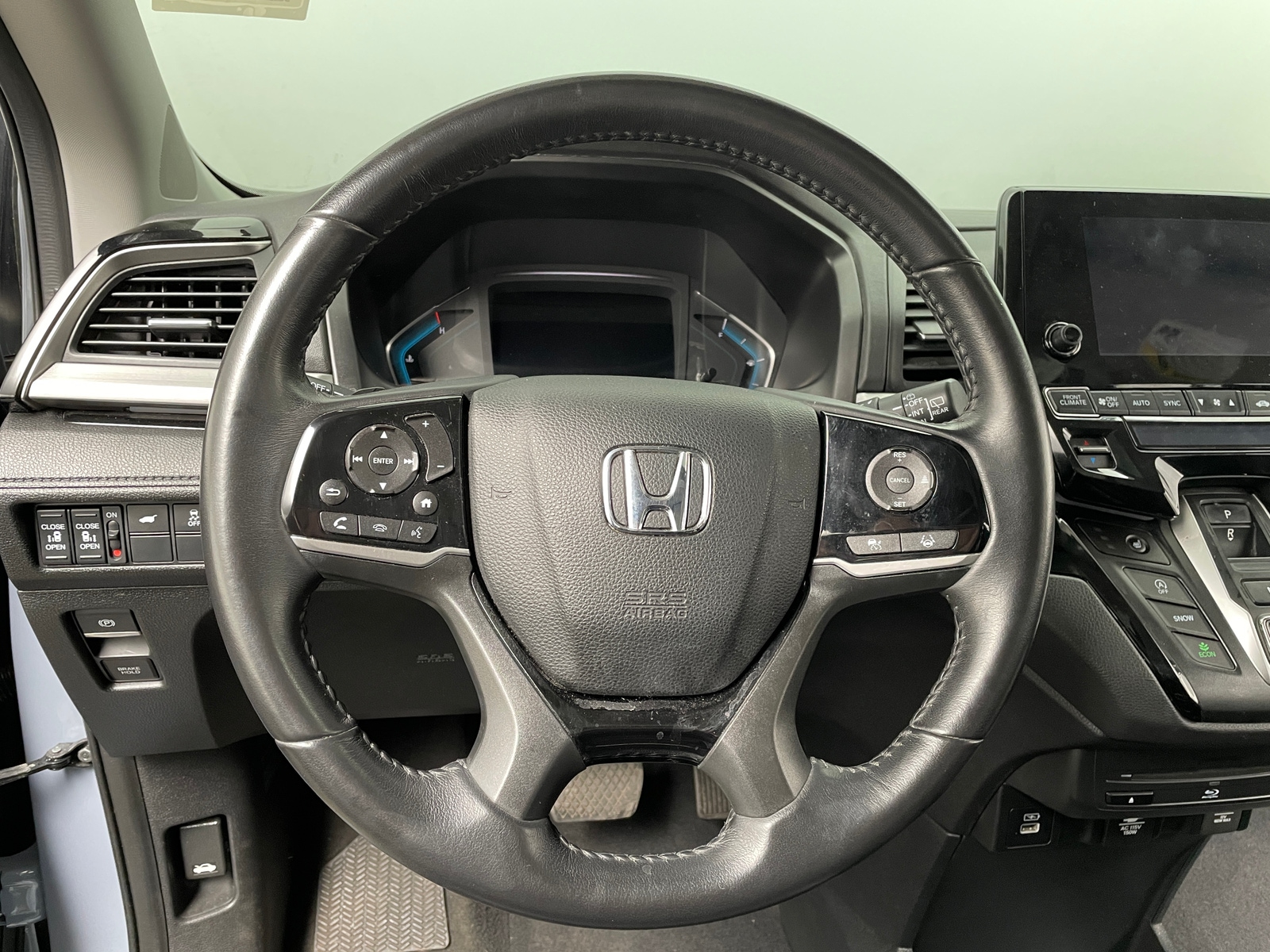 Thumbnail: 2023 Honda Odyssey - 4