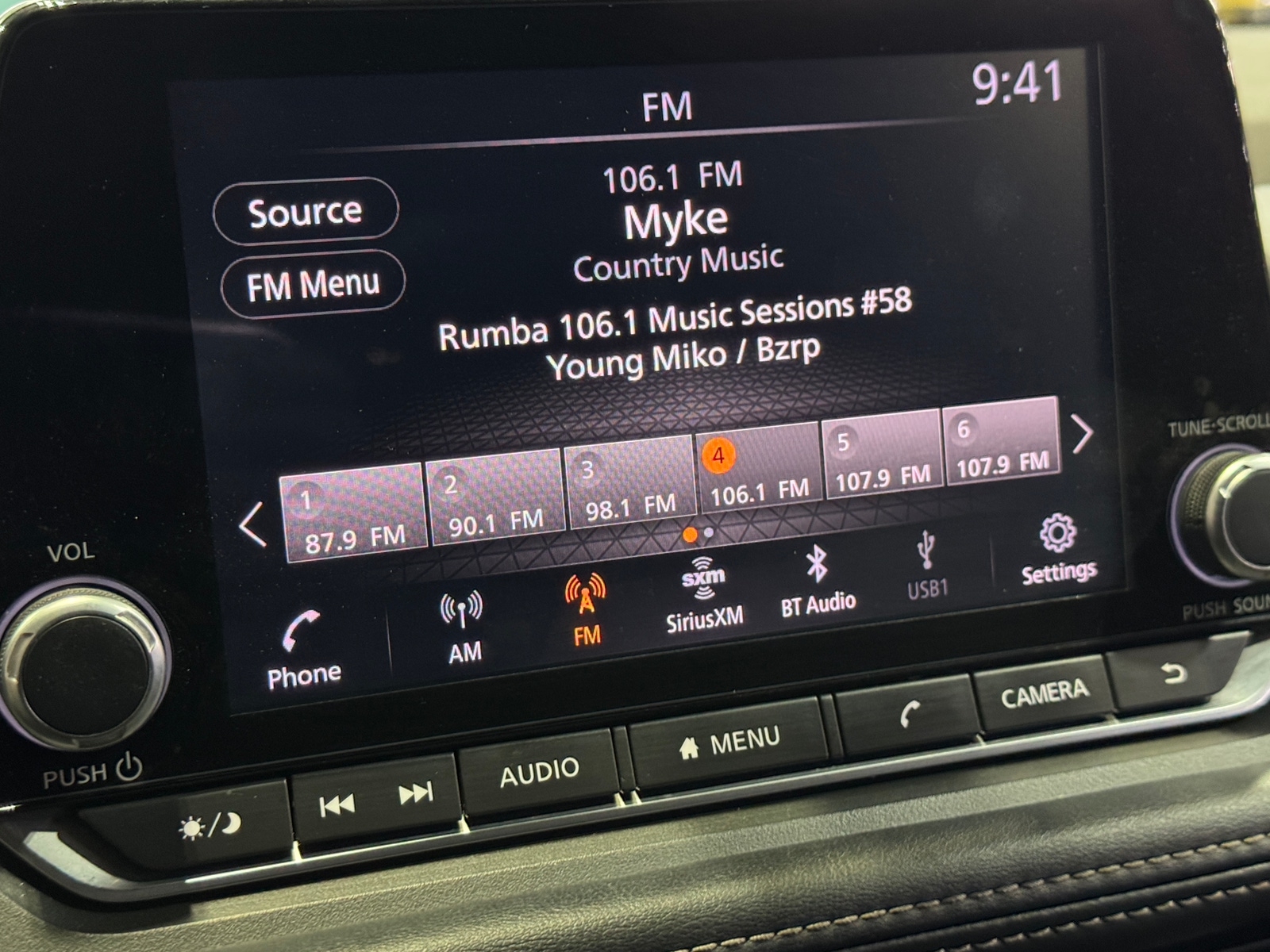 Thumbnail: 2021 Nissan Rogue - 4