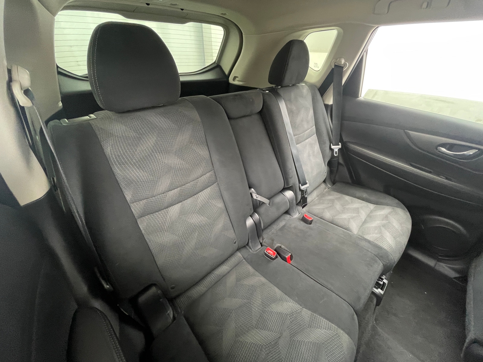 Thumbnail: 2015 Nissan Rogue - 6