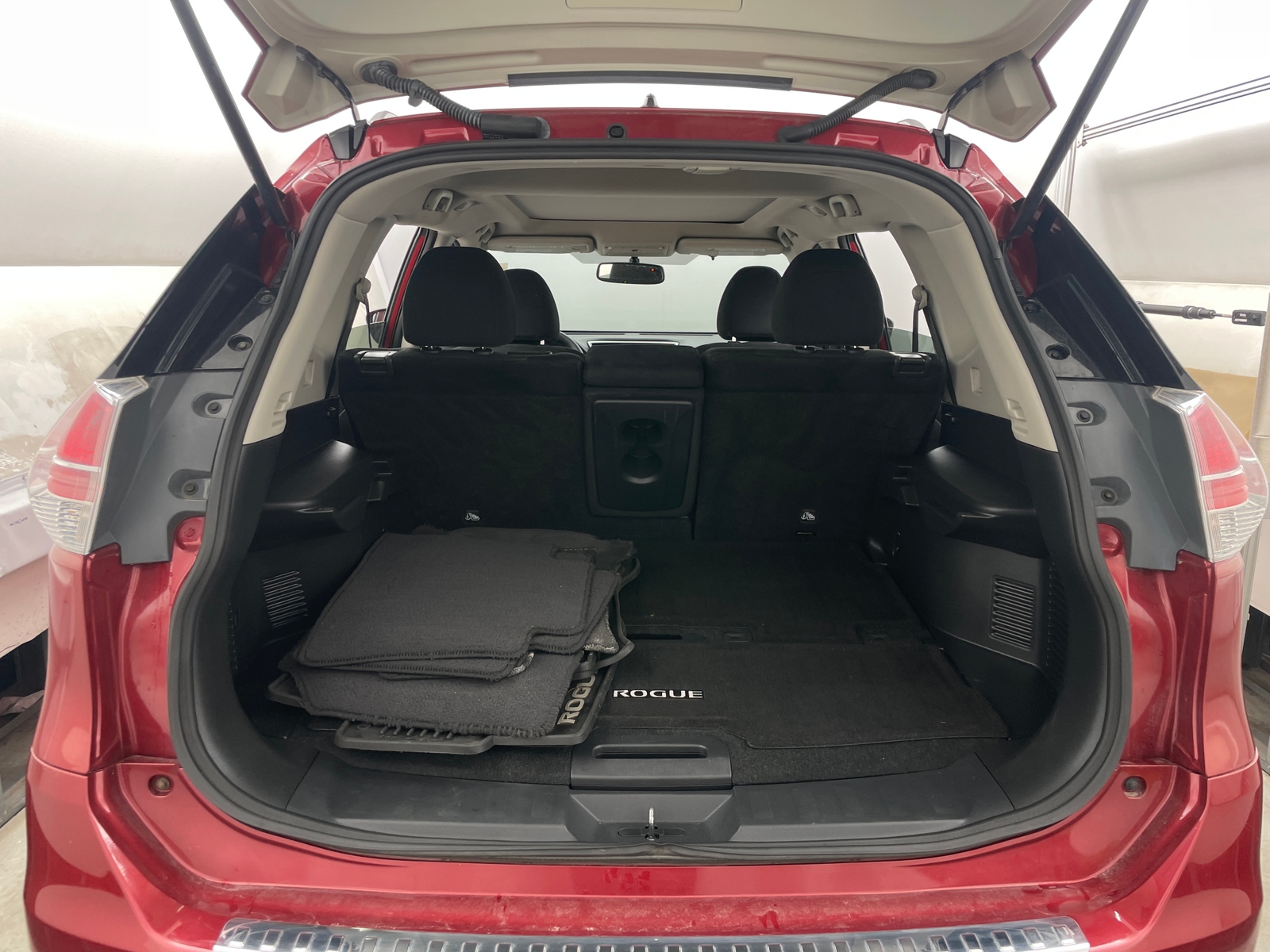 Thumbnail: 2015 Nissan Rogue - 7