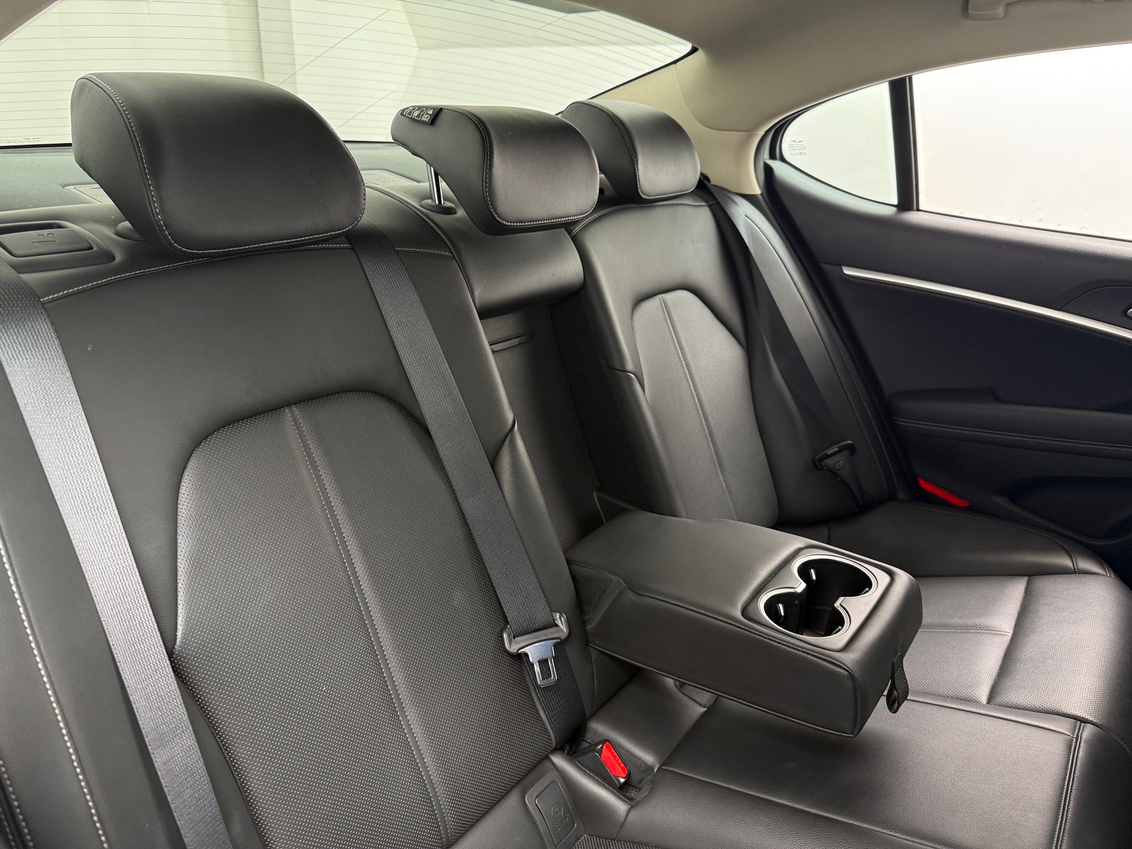 Thumbnail: 2025 Genesis G70 - 5