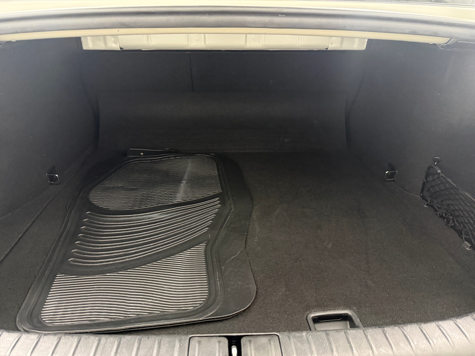 Thumbnail: 2025 Genesis G70 - 6