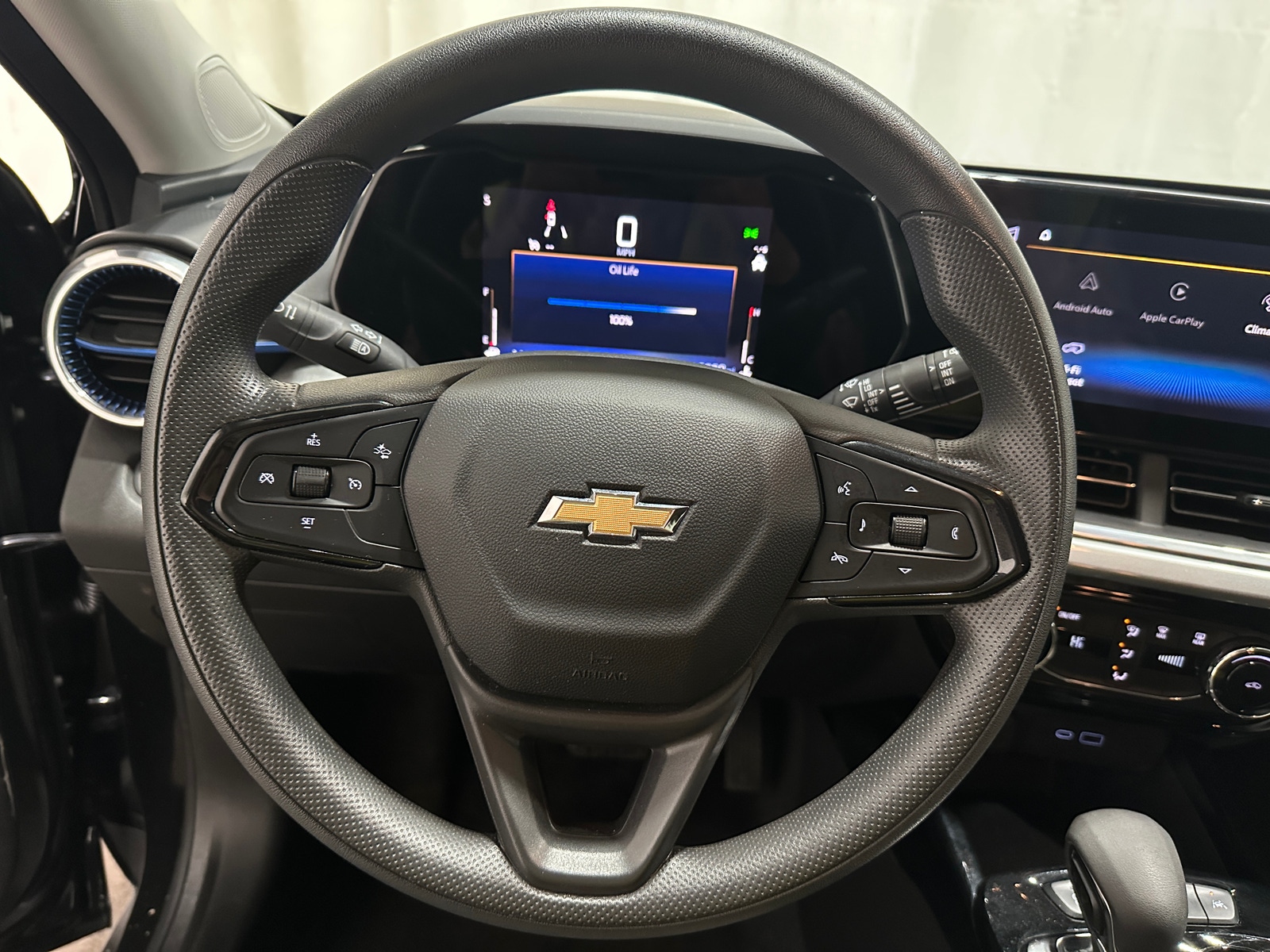 Thumbnail: 2024 Chevrolet Trax - 5