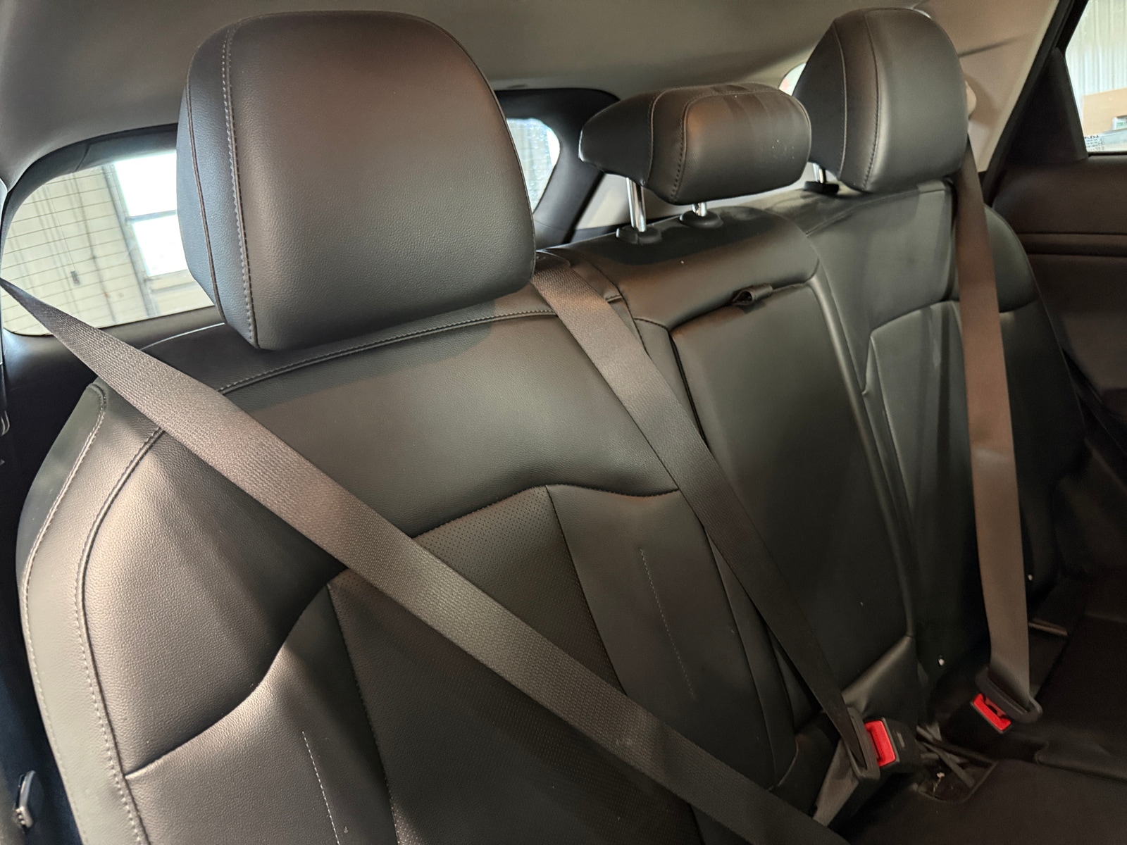 Thumbnail: 2023 Kia Sportage - 5