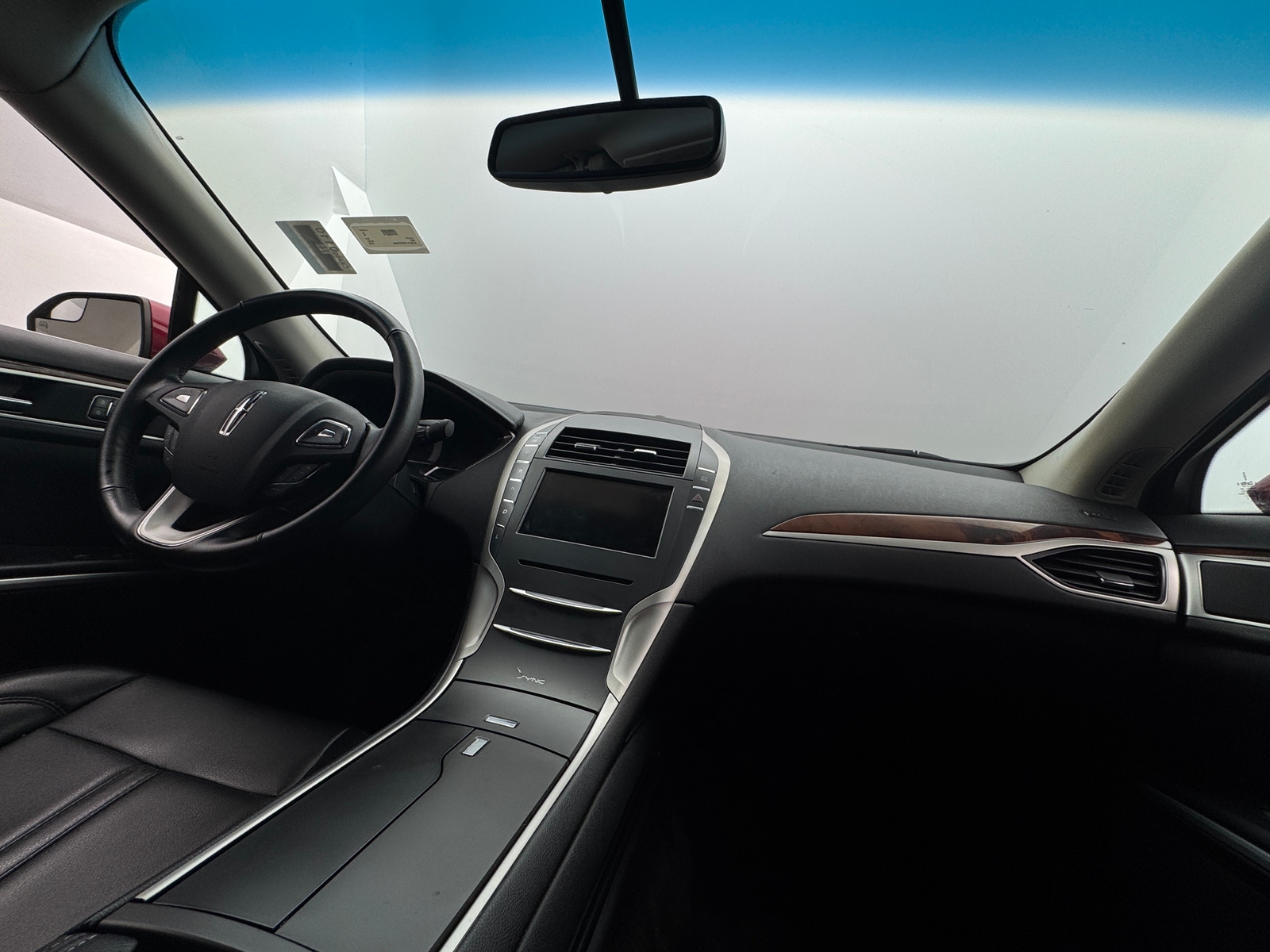 Thumbnail: 2016 Lincoln MKZ - 2