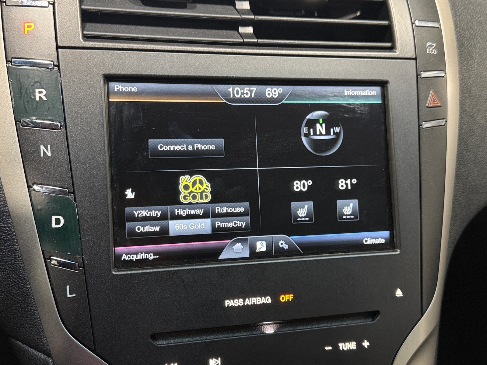 Thumbnail: 2016 Lincoln MKZ - 3