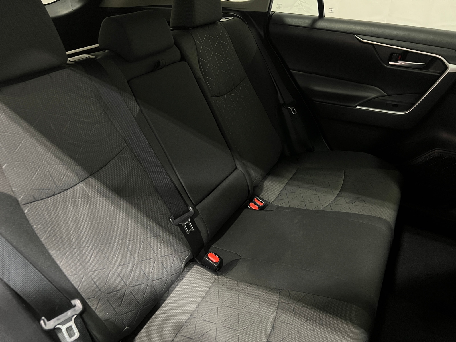 Thumbnail: 2021 Toyota RAV4 - 6