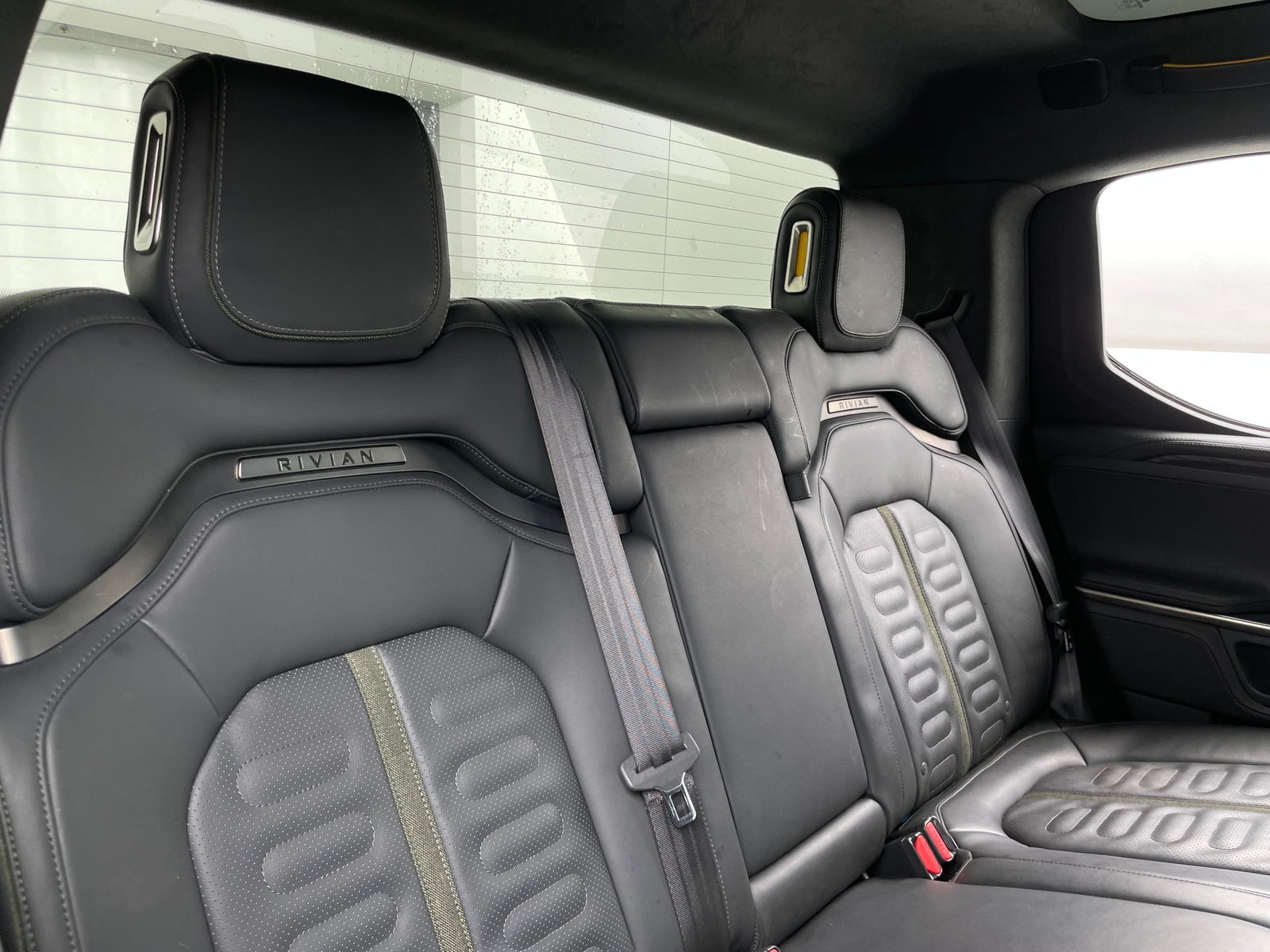 Thumbnail: 2023 Rivian R1T - 5