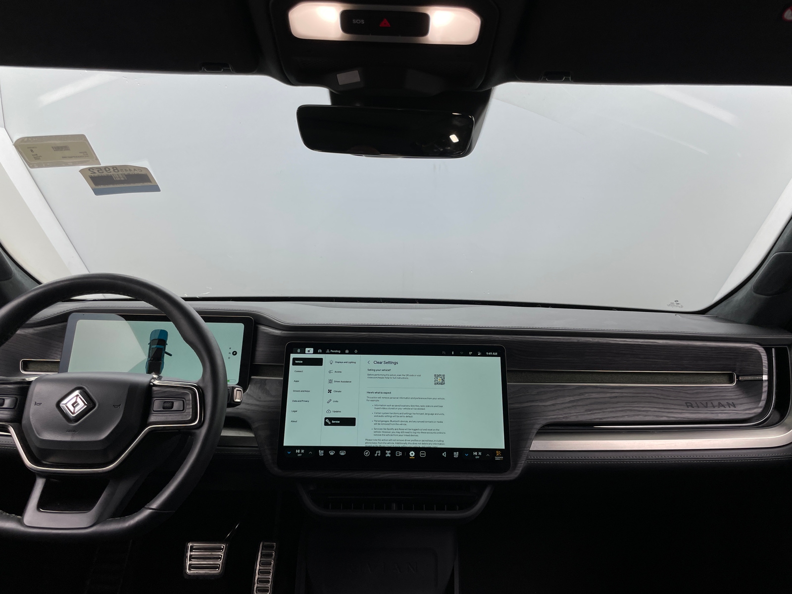 Thumbnail: 2023 Rivian R1T - 2