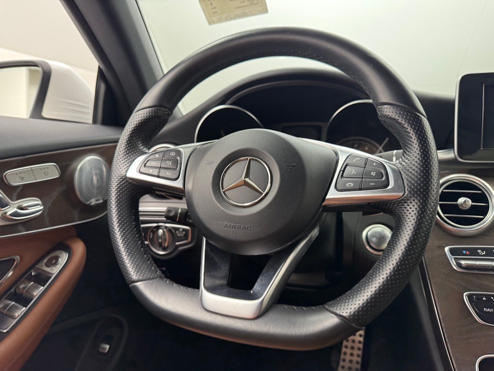 Thumbnail: 2018 Mercedes-Benz C-Class - 4