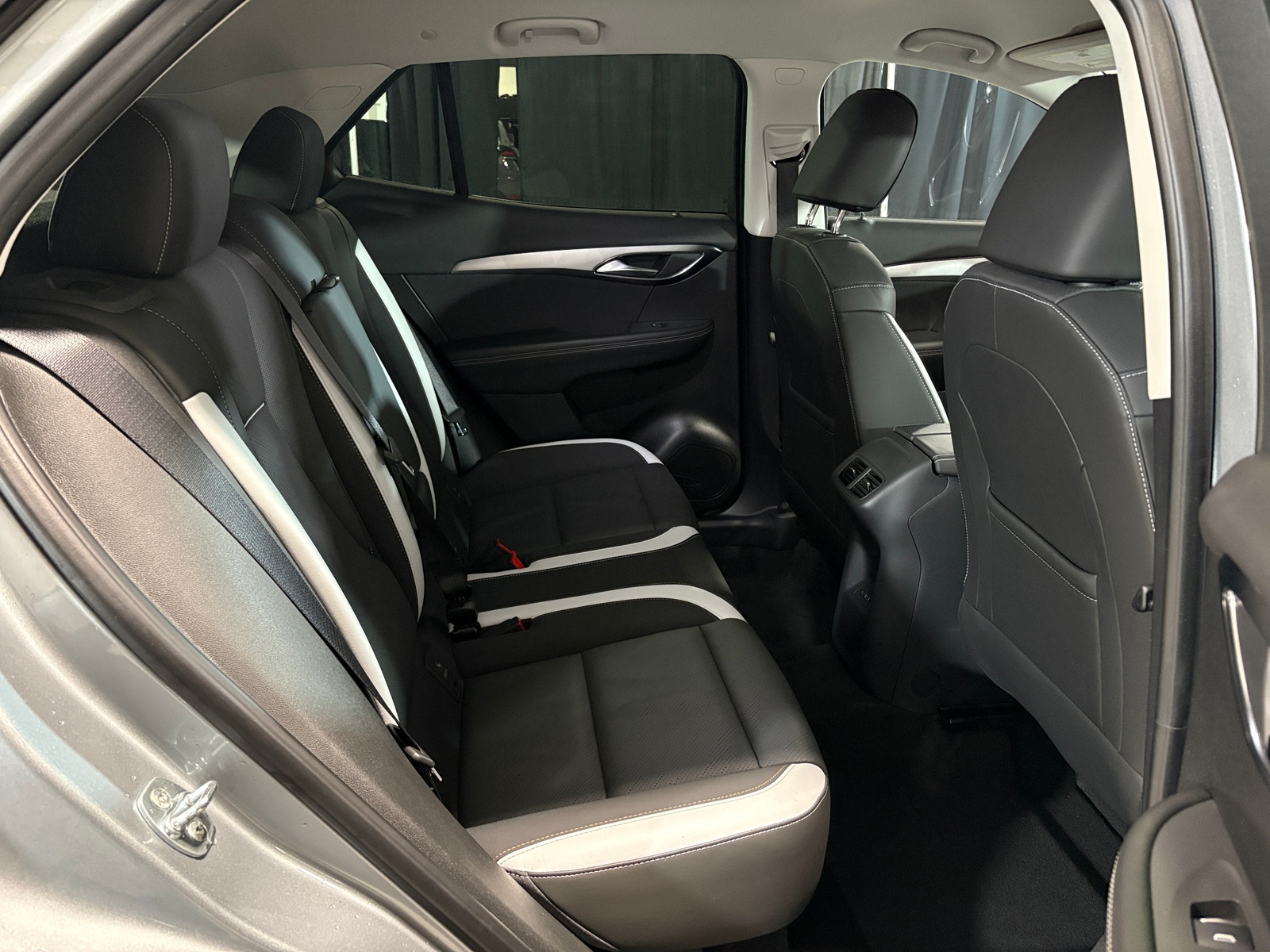 Thumbnail: 2025 Buick Envision - 5