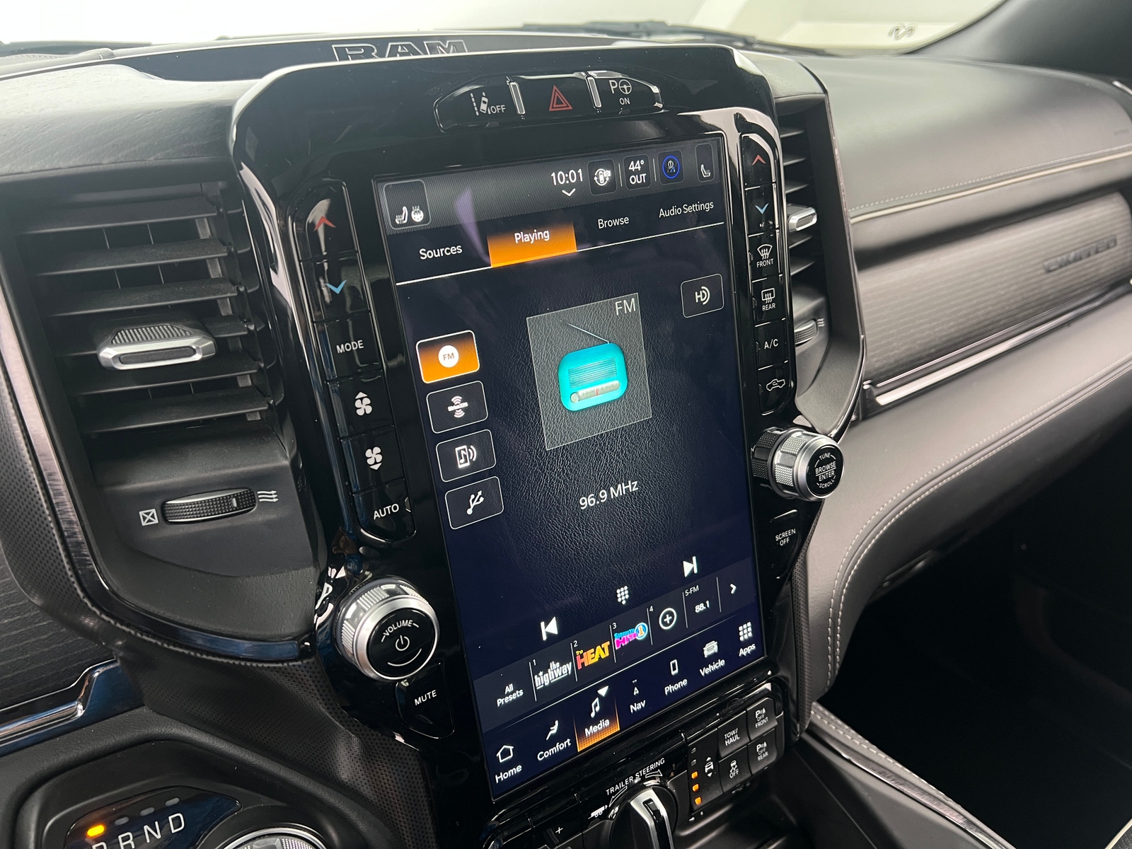 Thumbnail: 2022 RAM 1500 - 3