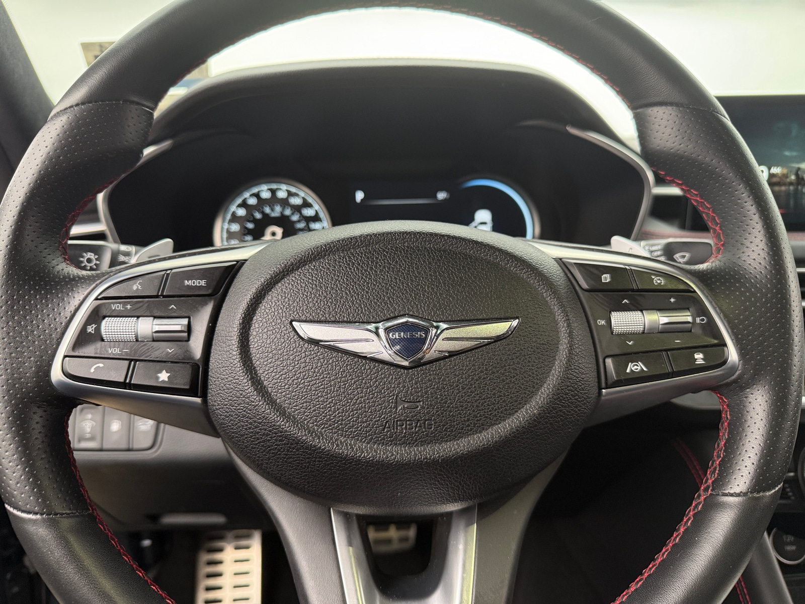 Thumbnail: 2023 Genesis G70 - 4