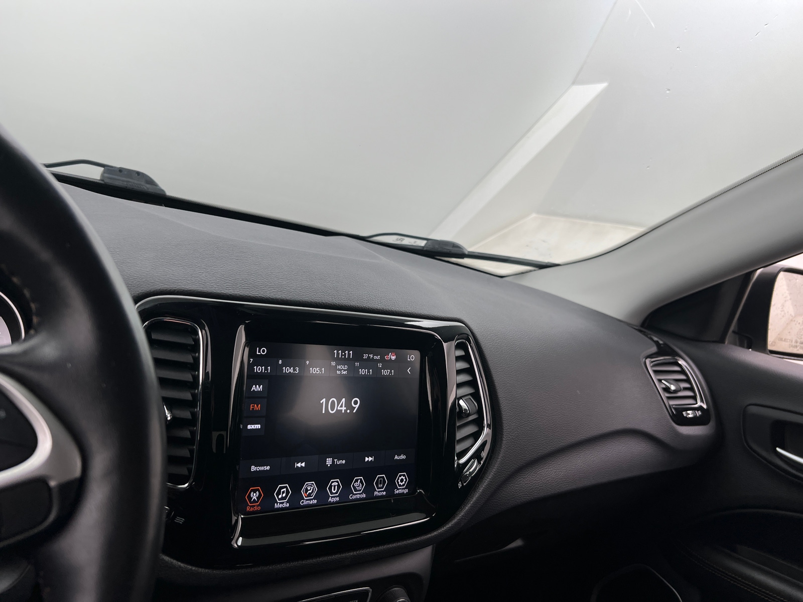 Thumbnail: 2020 Jeep Compass - 3