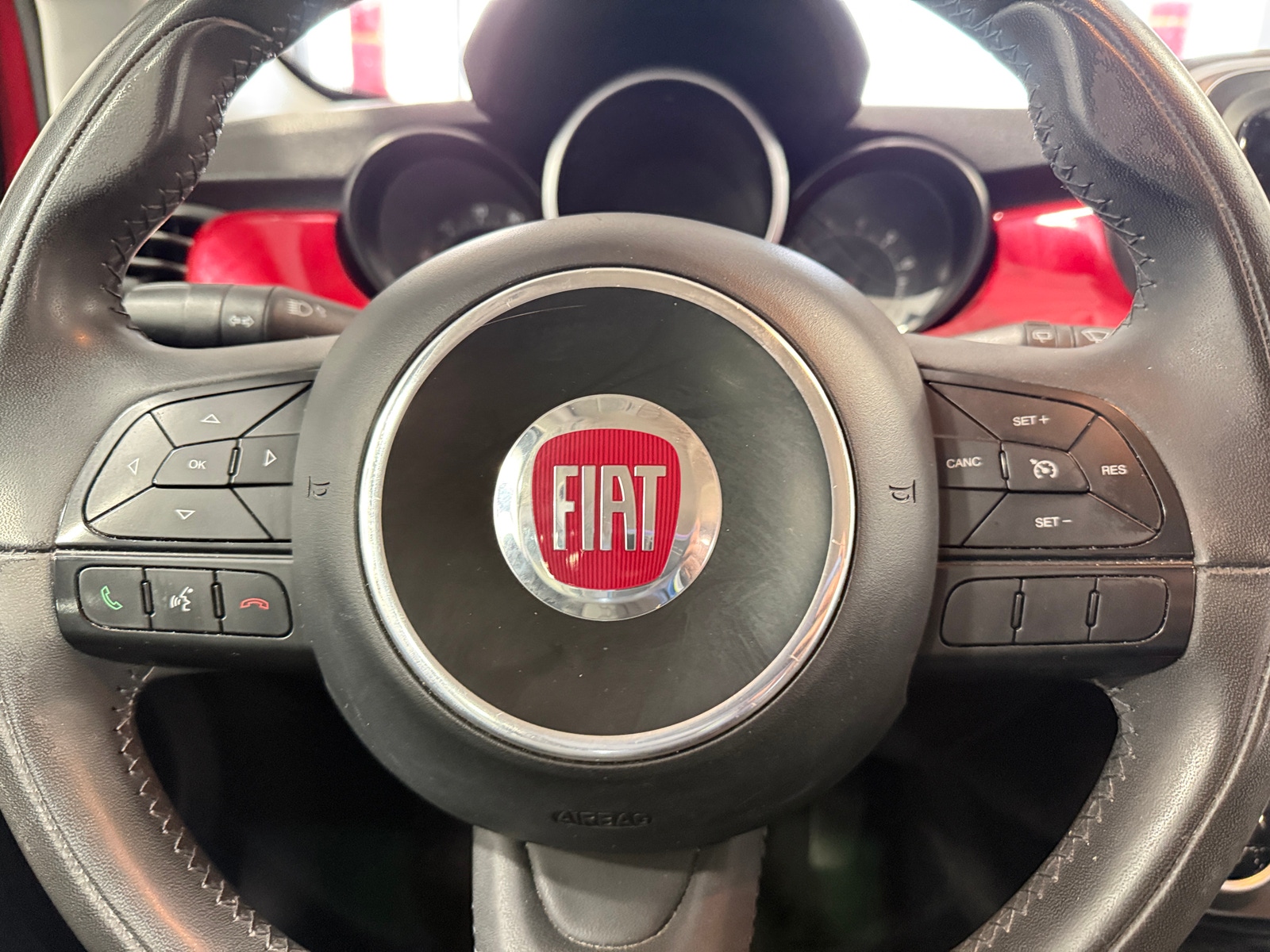 Thumbnail: 2016 Fiat 500X - 5