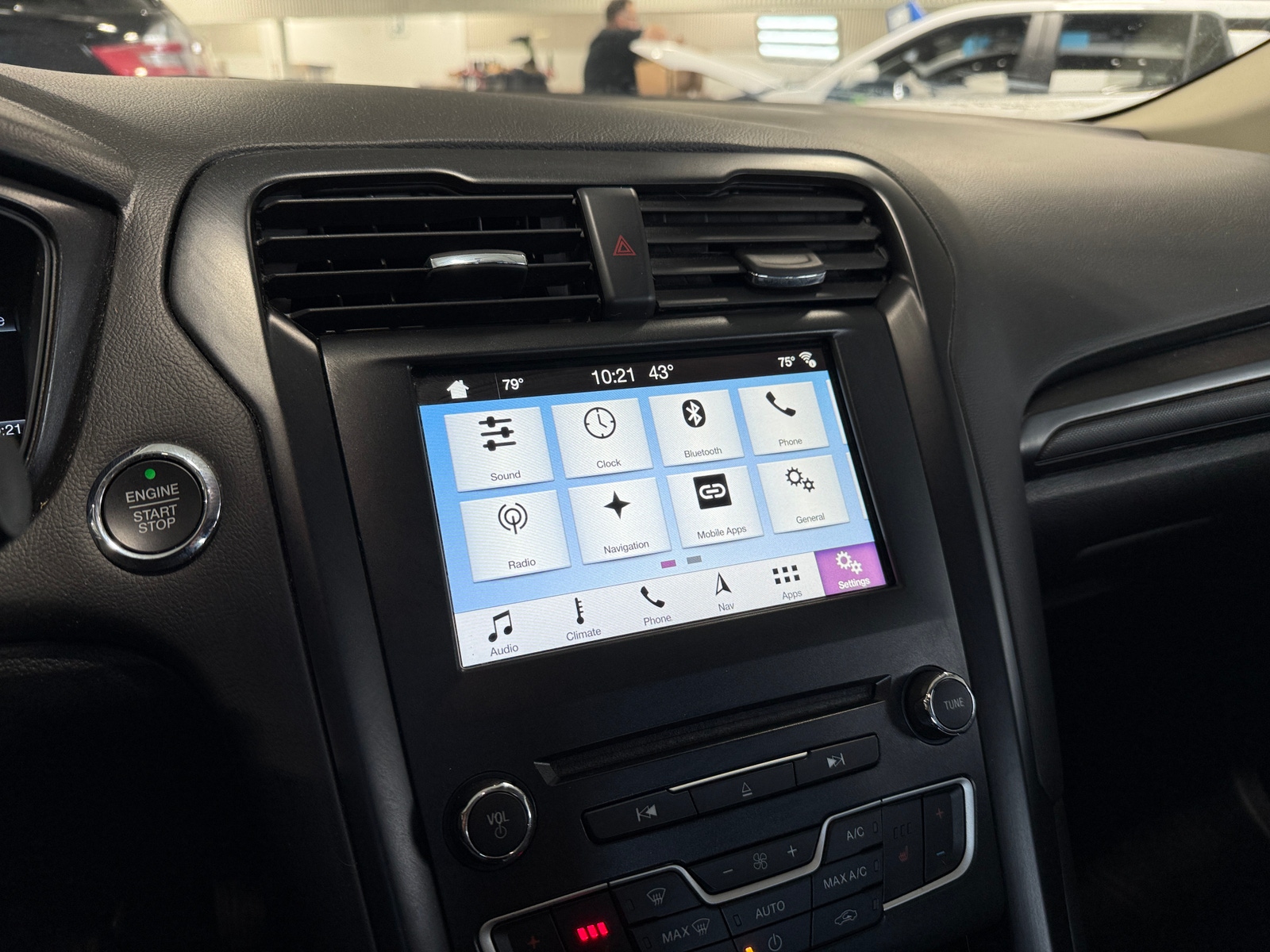 Thumbnail: 2018 Ford Fusion - 3