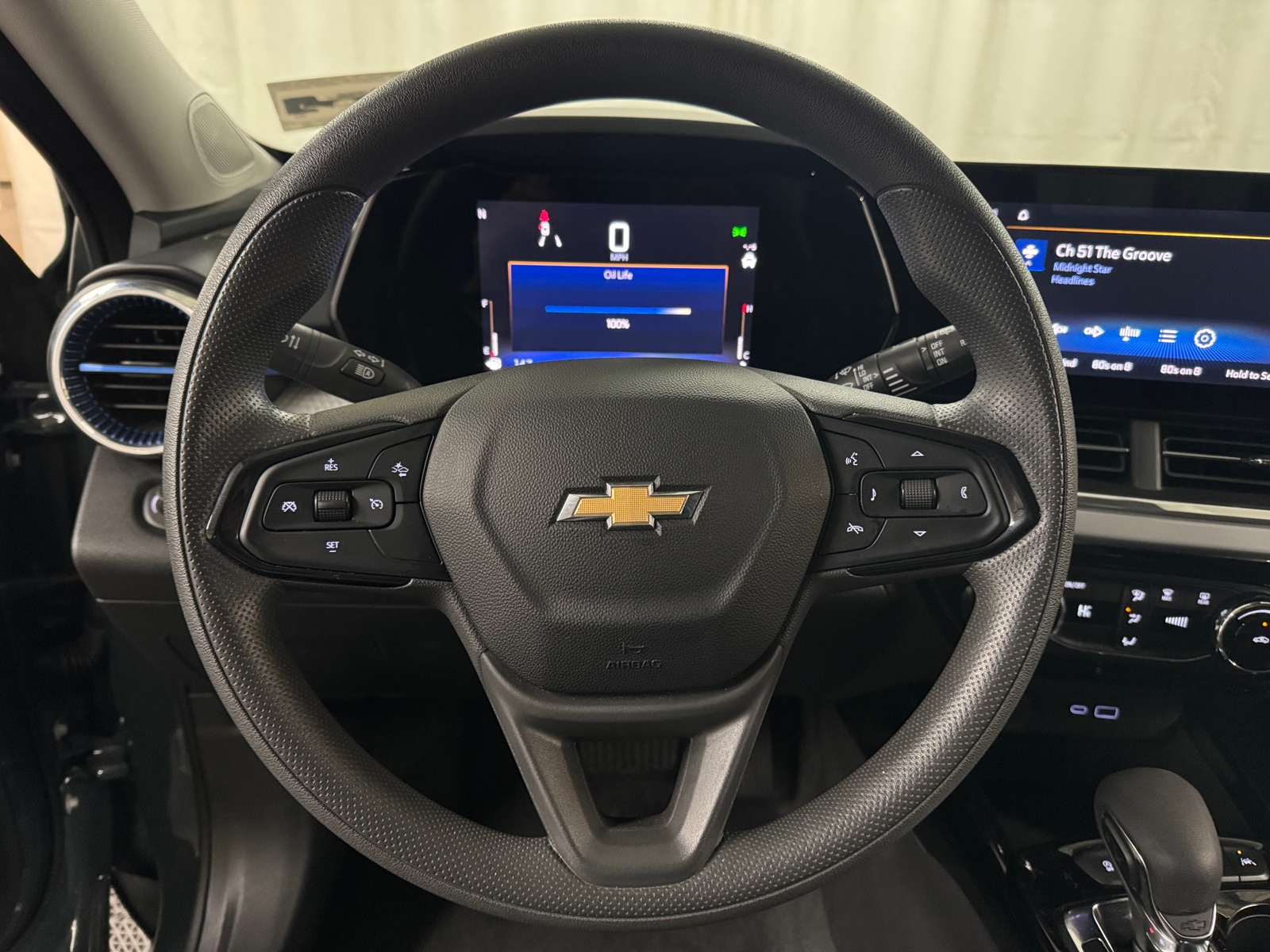 Thumbnail: 2025 Chevrolet Trax - 5